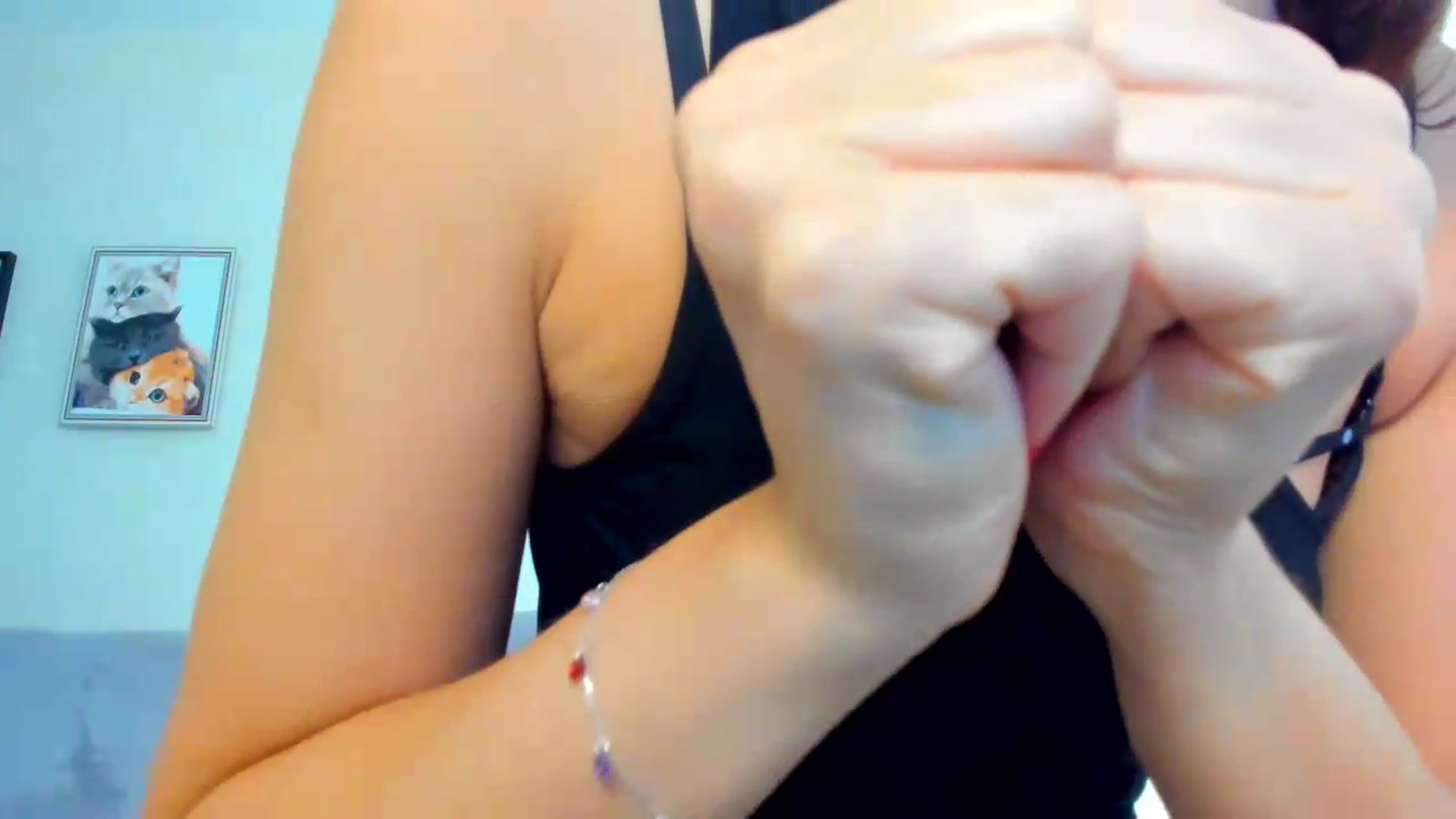 Gallery image thumbnail from WaveOfLove's myfreecams stream on, 07/09/2026, 11:49 image 15 of 20