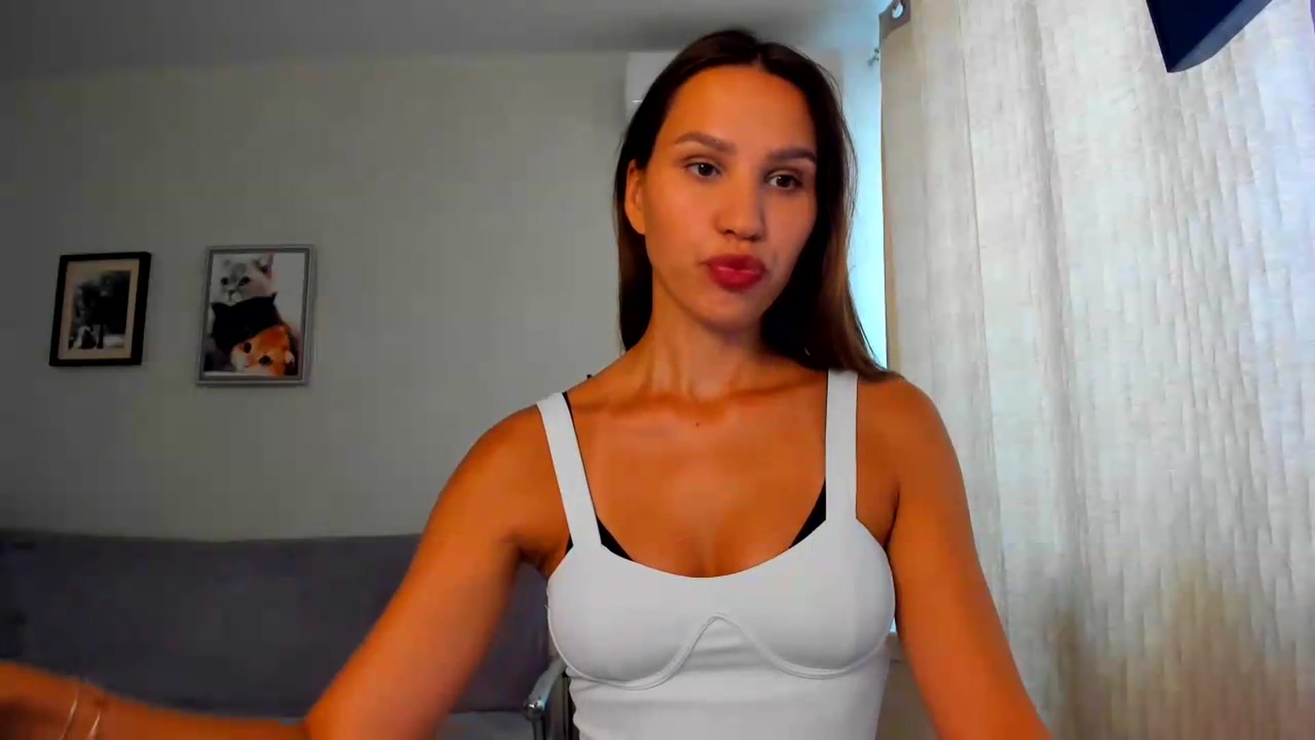 Gallery image thumbnail from WaveOfLove's myfreecams stream on, 08/13/2026, 09:58 image 19 of 20