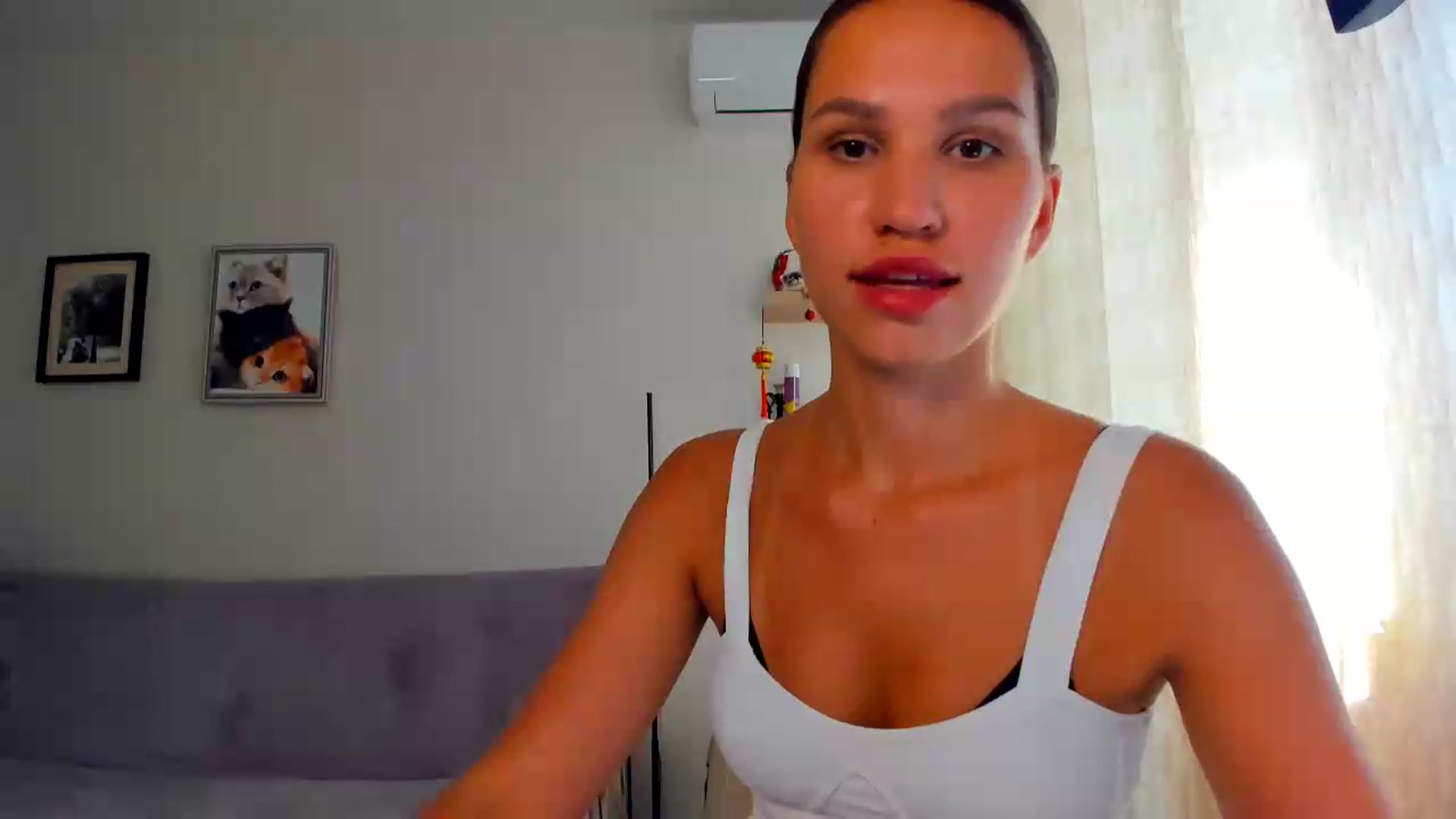 Gallery image thumbnail from WaveOfLove's myfreecams stream on, 08/13/2026, 14:09 image 10 of 20