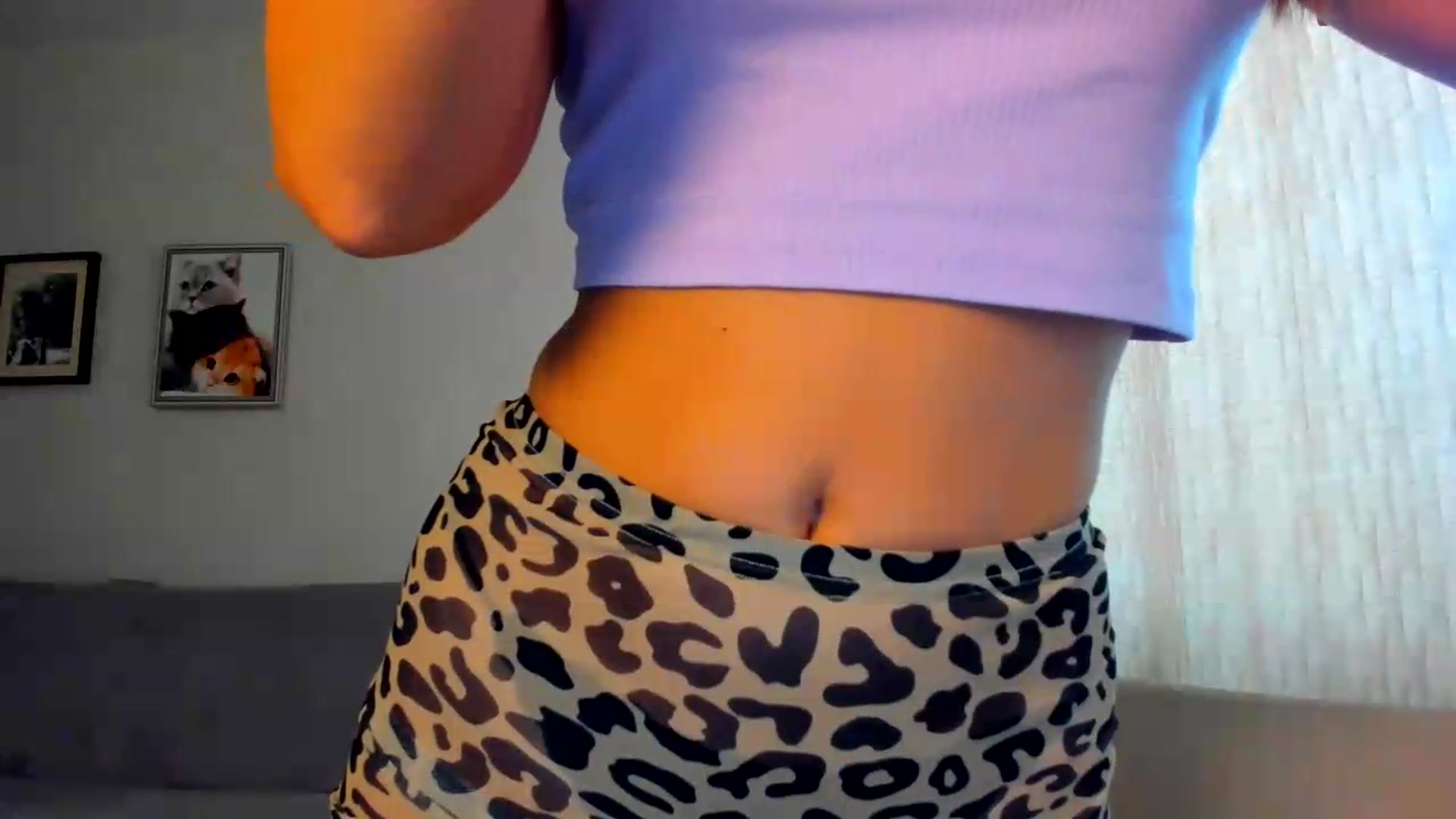 Gallery image thumbnail from WaveOfLove's myfreecams stream on, 08/19/2026, 13:07 image 3 of 20