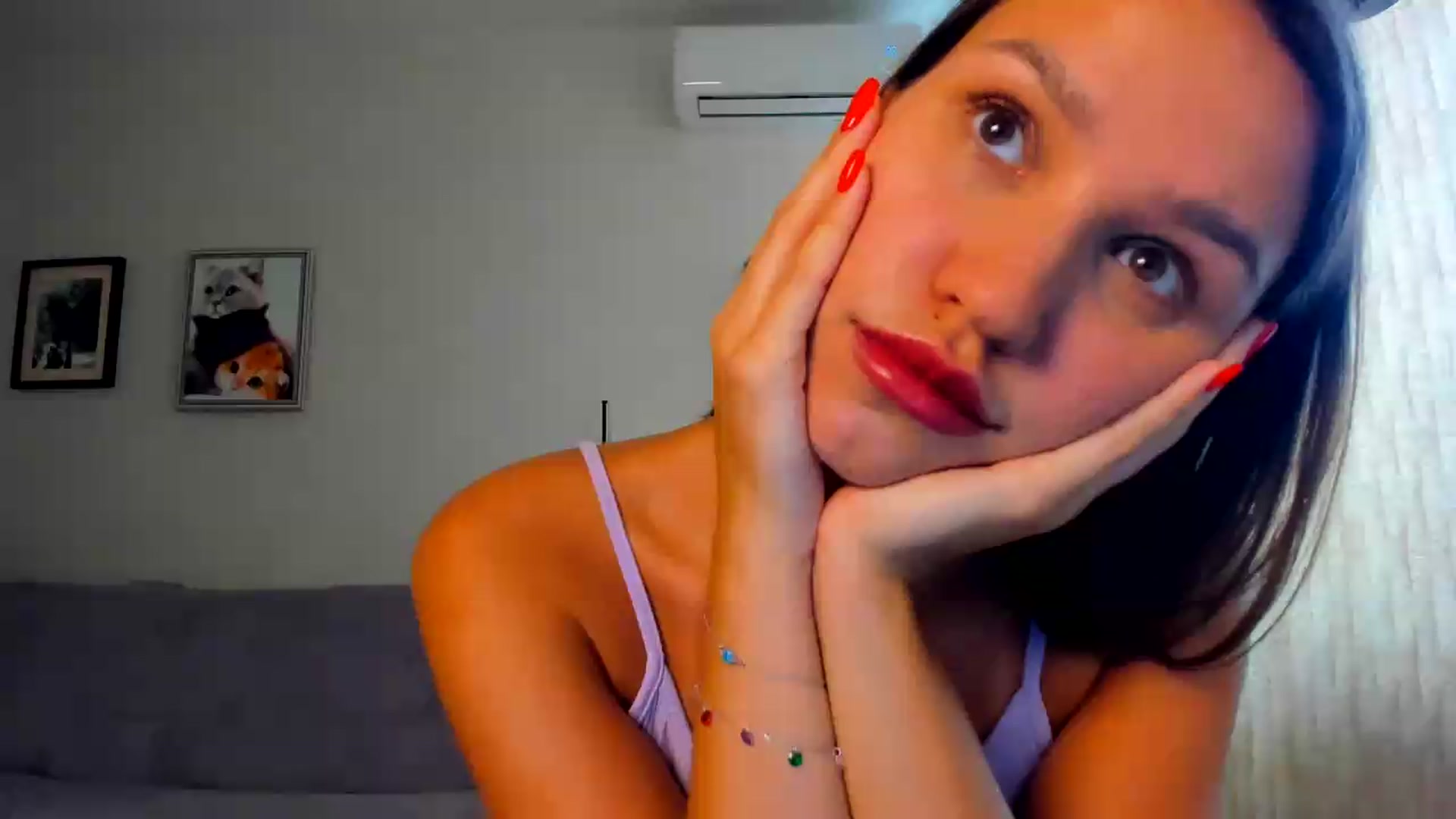 Gallery image thumbnail from WaveOfLove's myfreecams stream on, 08/19/2026, 13:07 image 12 of 20