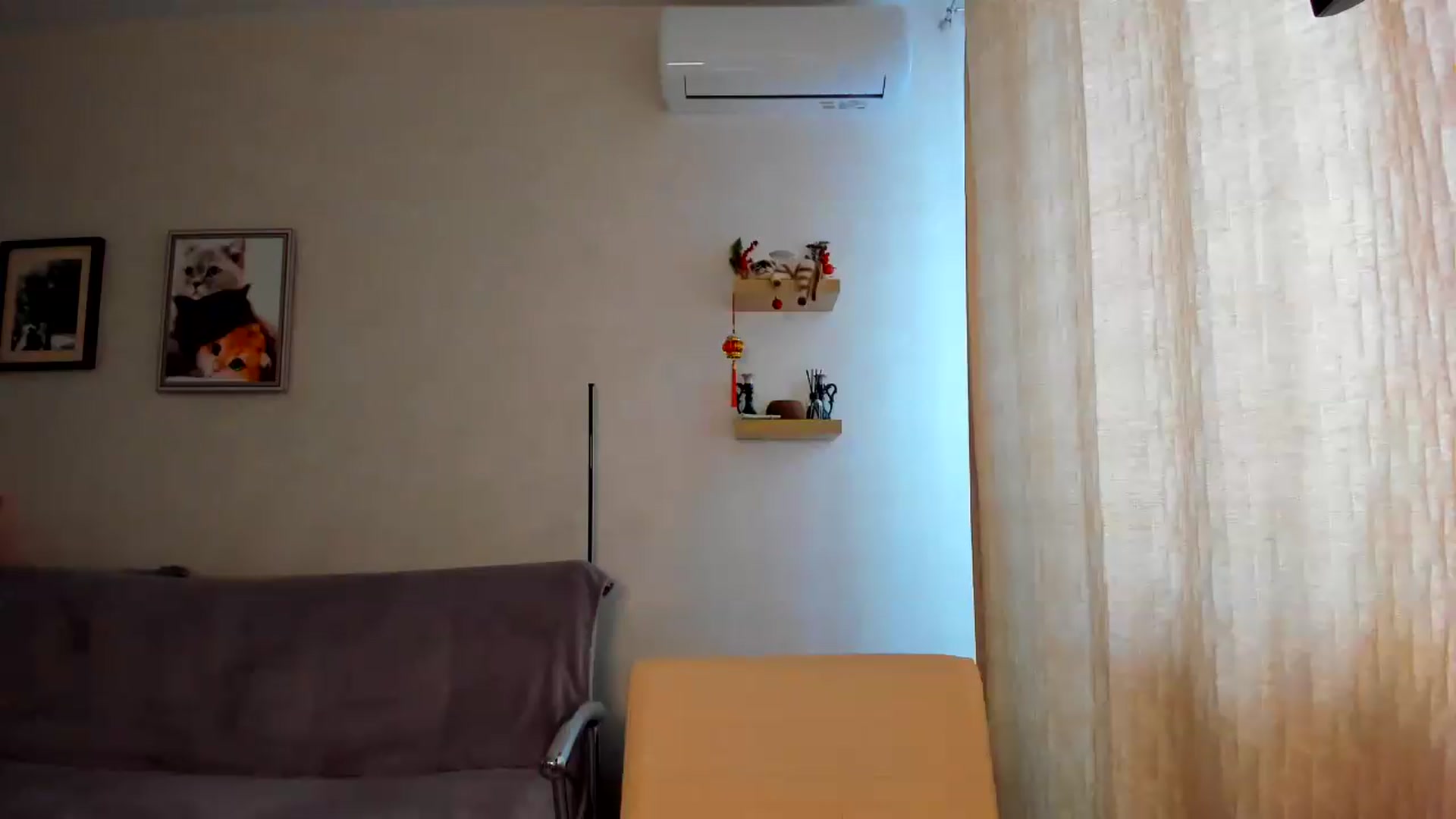 Gallery image thumbnail from WaveOfLove's myfreecams stream on, 08/28/2026, 12:20 image 18 of 20