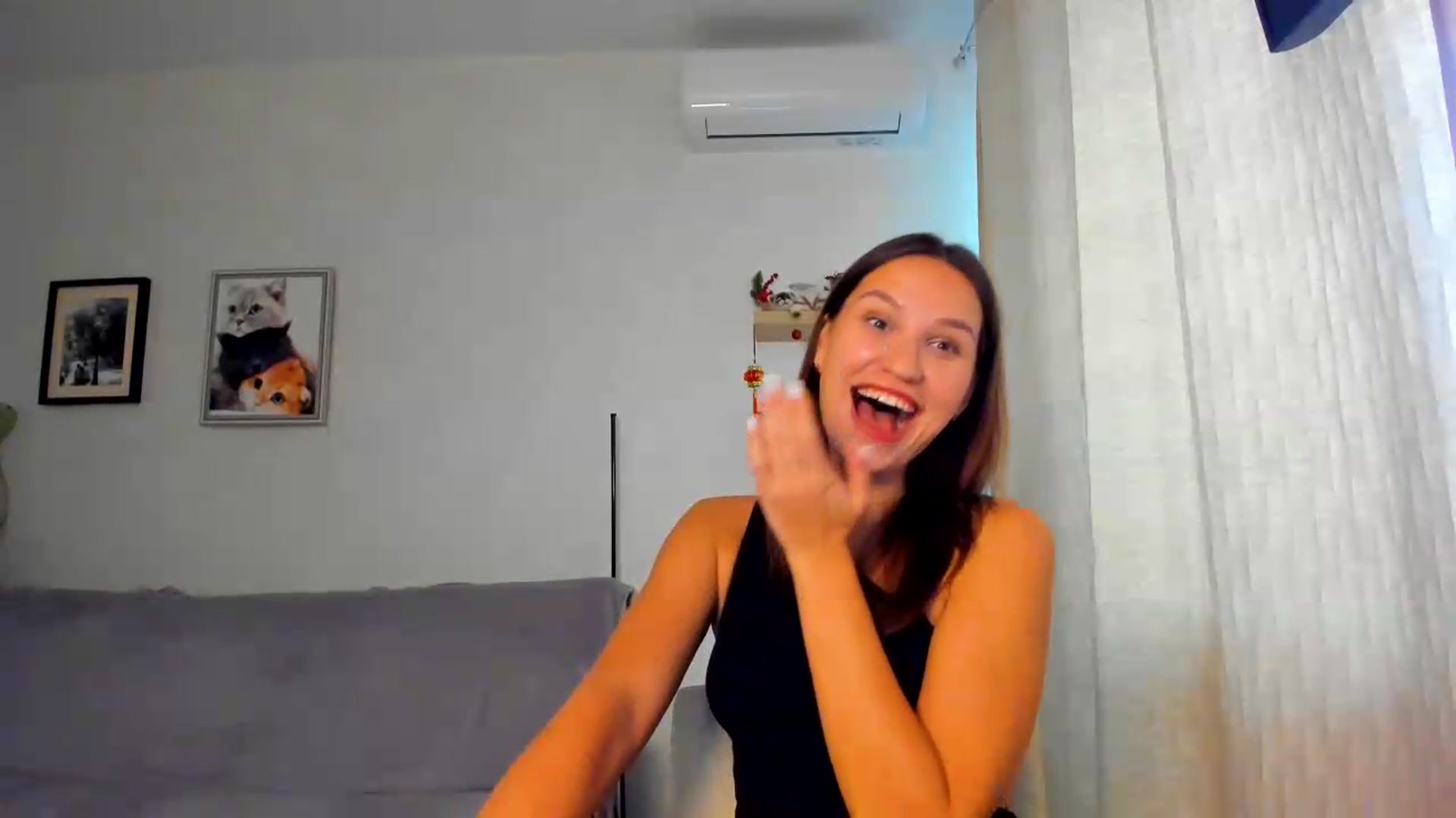 Gallery image thumbnail from WaveOfLove's myfreecams stream on, 09/16/2026, 11:06 image 14 of 20
