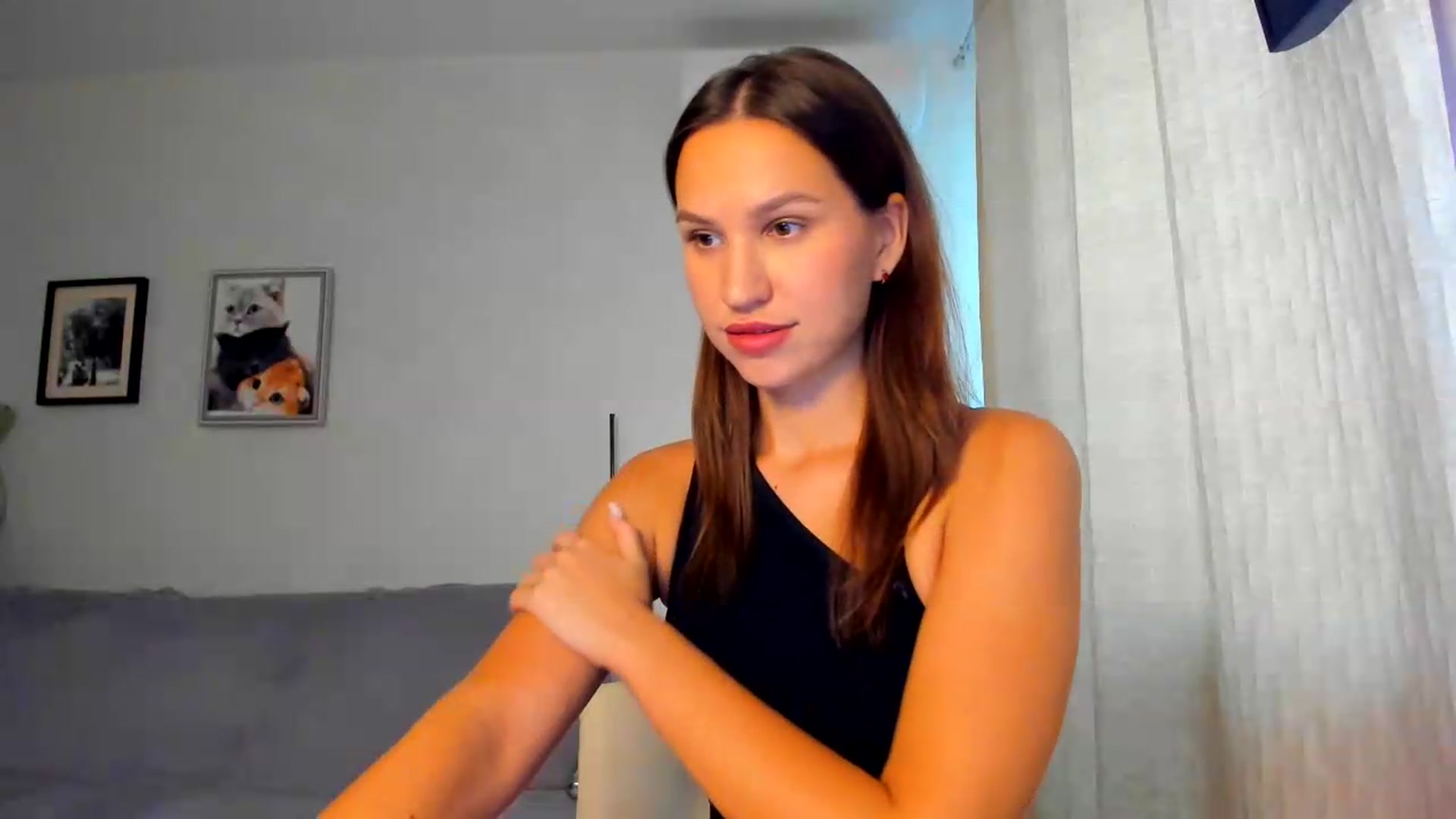 Gallery image thumbnail from WaveOfLove's myfreecams stream on, 09/16/2026, 11:06 image 9 of 20