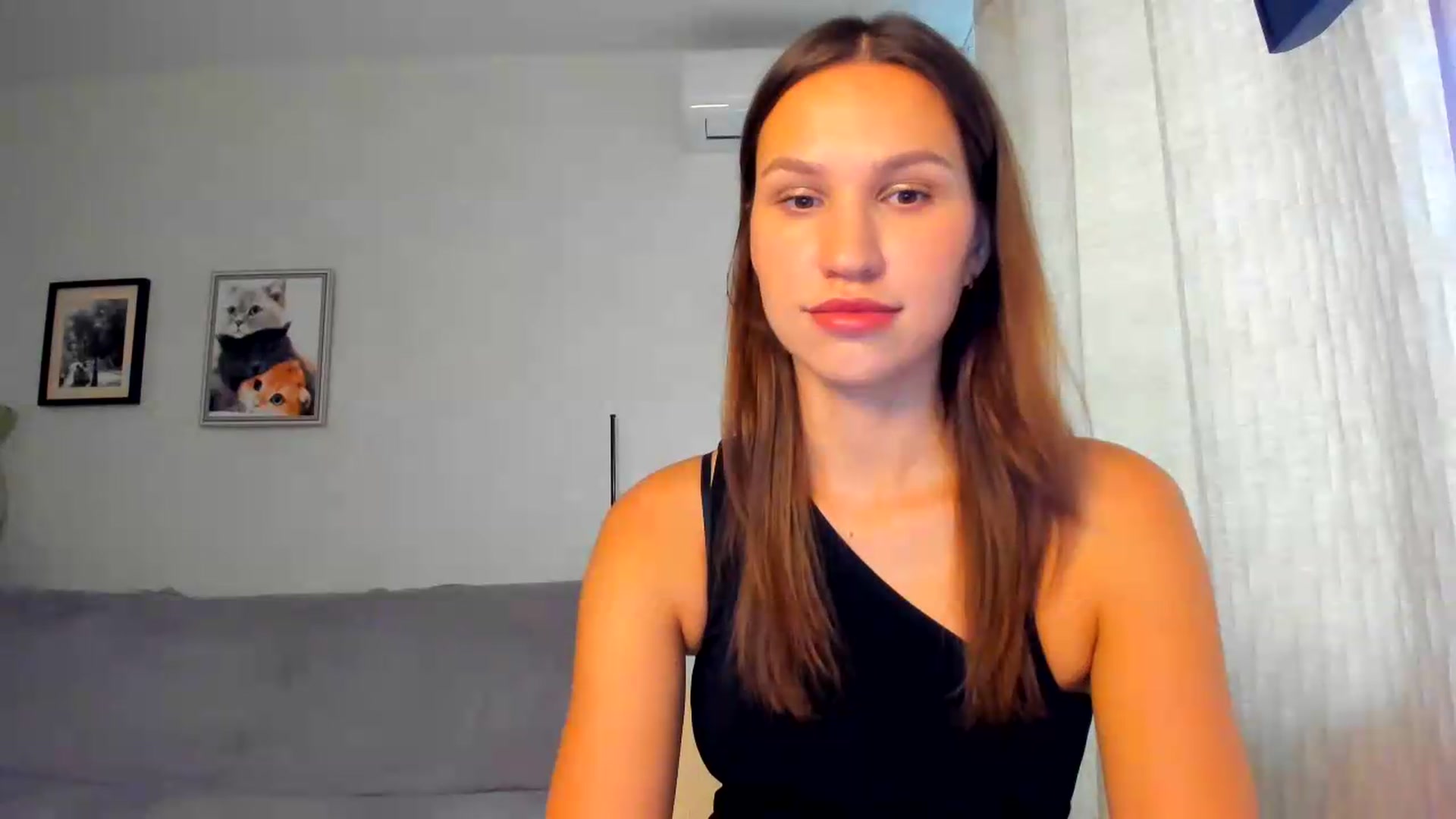 Gallery image thumbnail from WaveOfLove's myfreecams stream on, 09/16/2026, 11:06 image 11 of 20