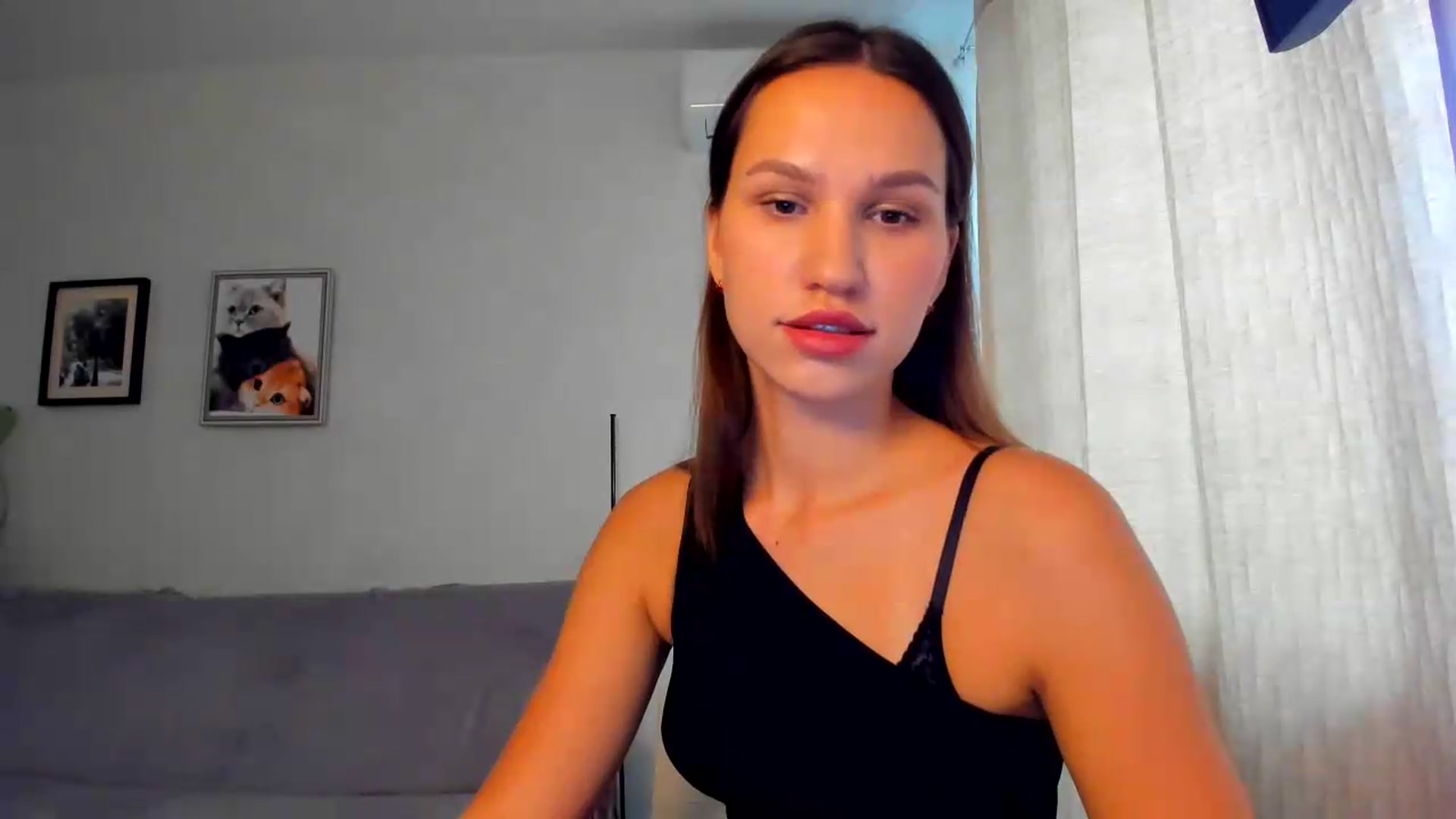 Gallery image thumbnail from WaveOfLove's myfreecams stream on, 09/16/2026, 11:06 image 19 of 20