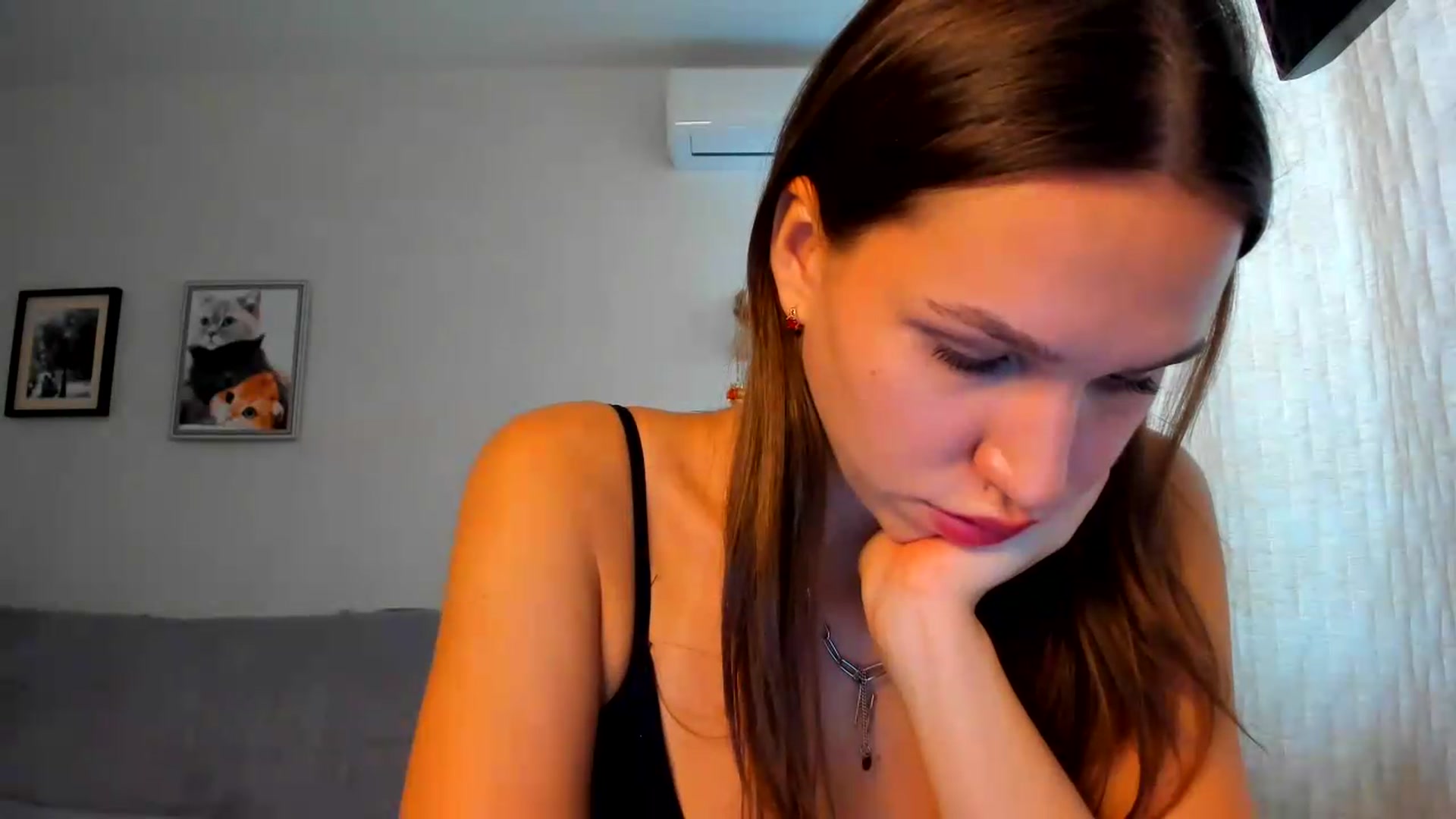 Gallery image thumbnail from WaveOfLove's myfreecams stream on, 09/18/2026, 11:16 image 8 of 20