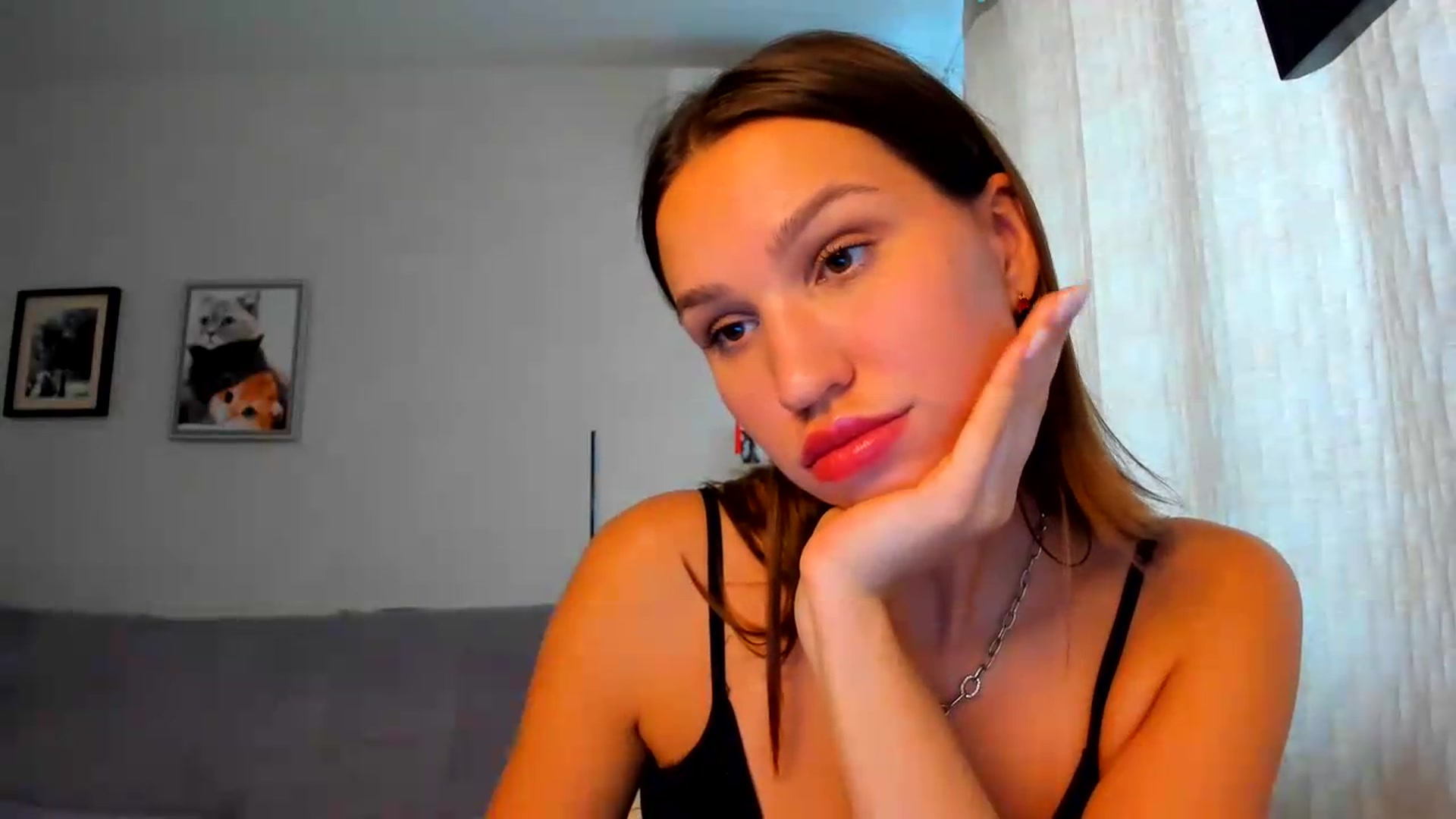 Gallery image thumbnail from WaveOfLove's myfreecams stream on, 09/18/2026, 11:16 image 5 of 20