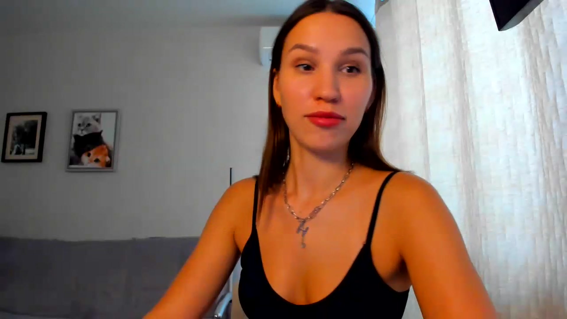 Gallery image thumbnail from WaveOfLove's myfreecams stream on, 09/18/2026, 11:16 image 15 of 20