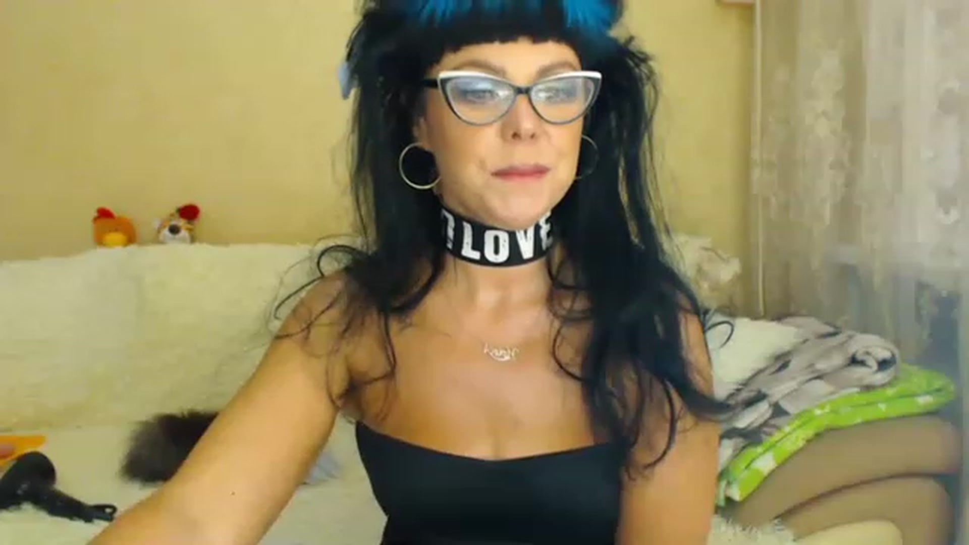 Gallery image thumbnail from WebcamSlutxx's myfreecams stream on, 01/02/2023, 13:15 image 18 of 20