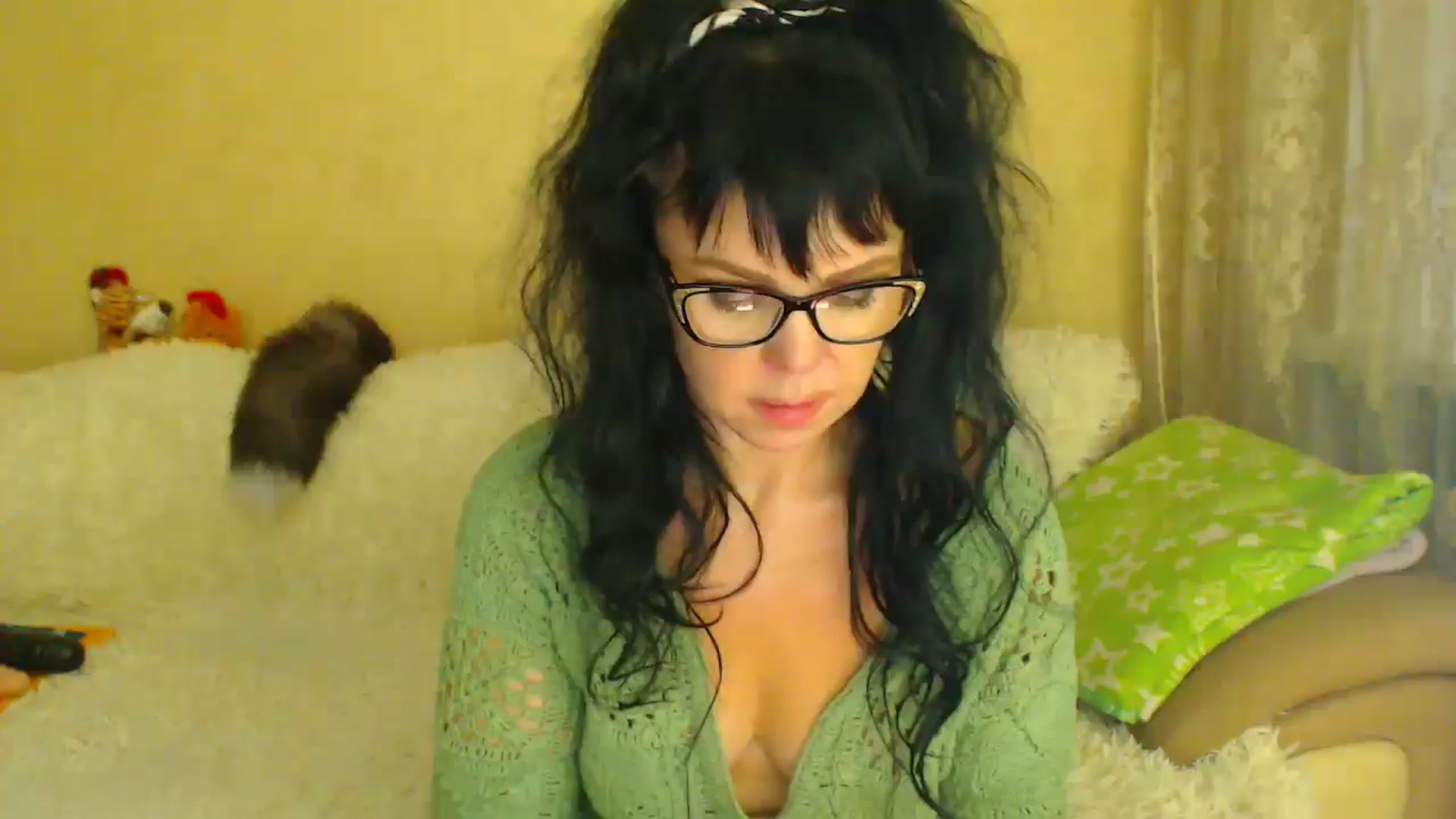 Gallery image thumbnail from WebcamSlutxx's myfreecams stream on, 12/17/2025, 13:39 image 1 of 20