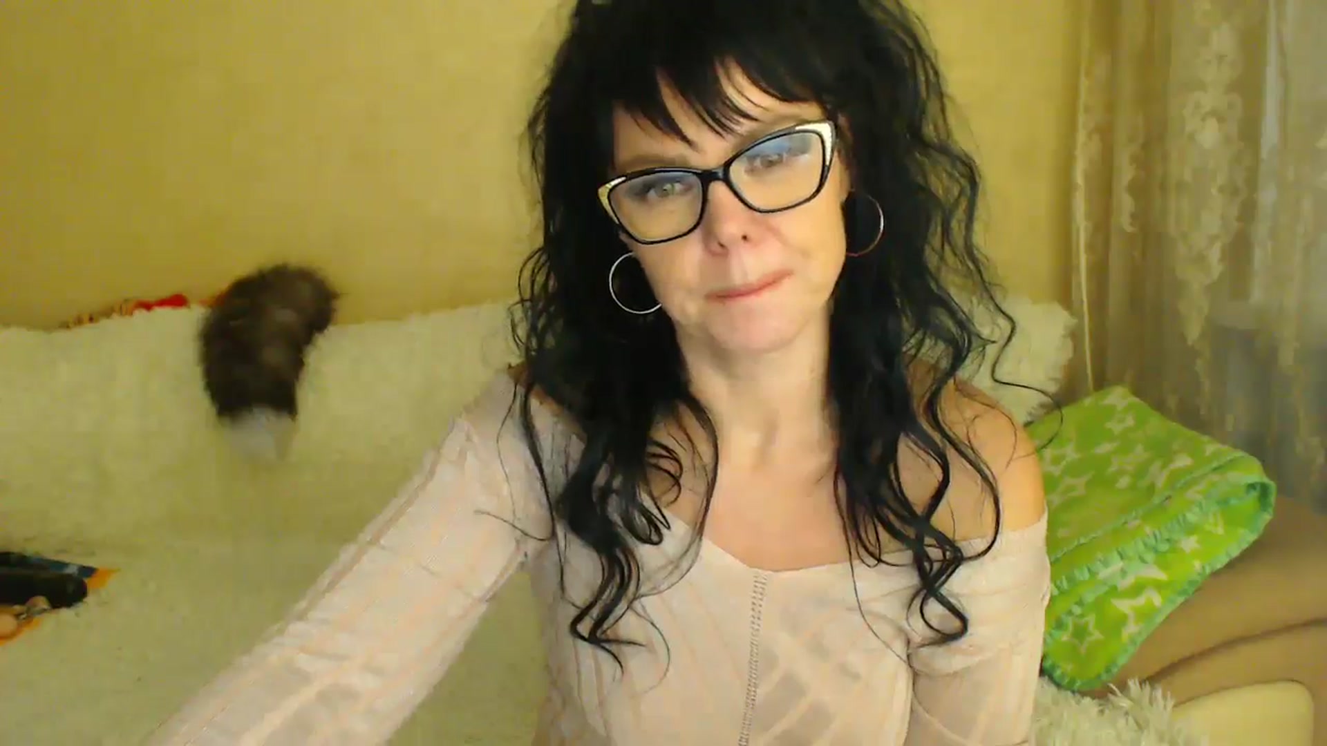 Gallery image thumbnail from WebcamSlutxx's myfreecams stream on, 12/18/2025, 19:56 image 9 of 20