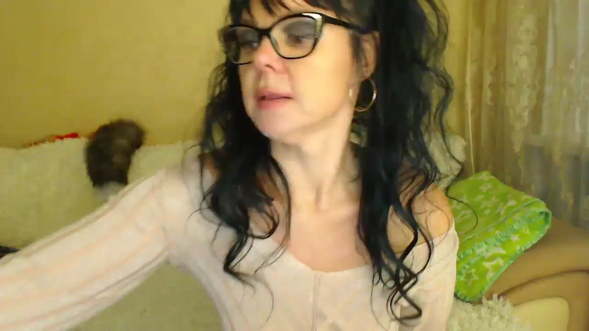 Gallery image thumbnail from WebcamSlutxx's myfreecams stream on, 12/18/2025, 19:56 image 1 of 20