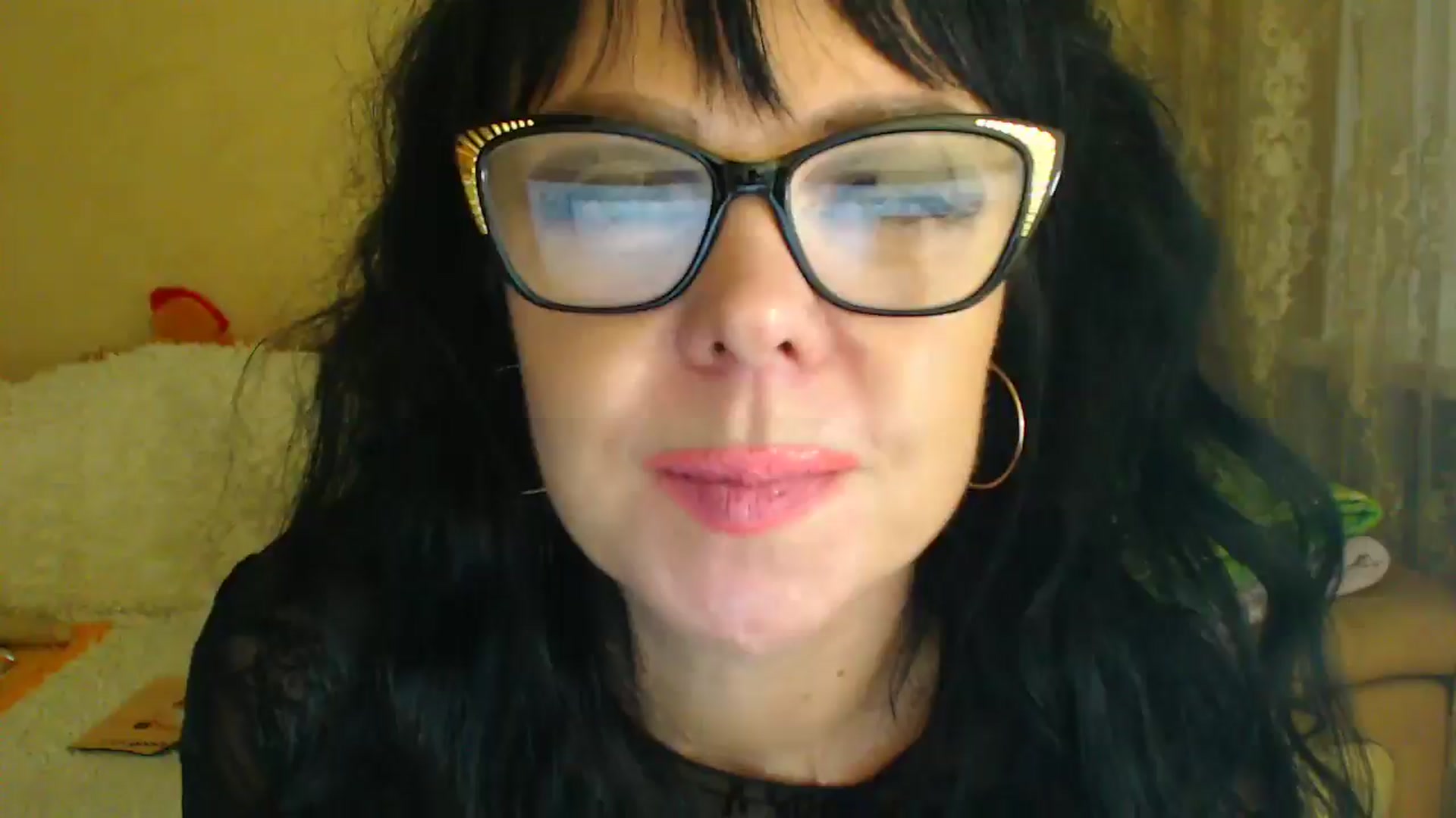Gallery image thumbnail from WebcamSlutxx's myfreecams stream on, 12/25/2025, 15:25 image 10 of 20