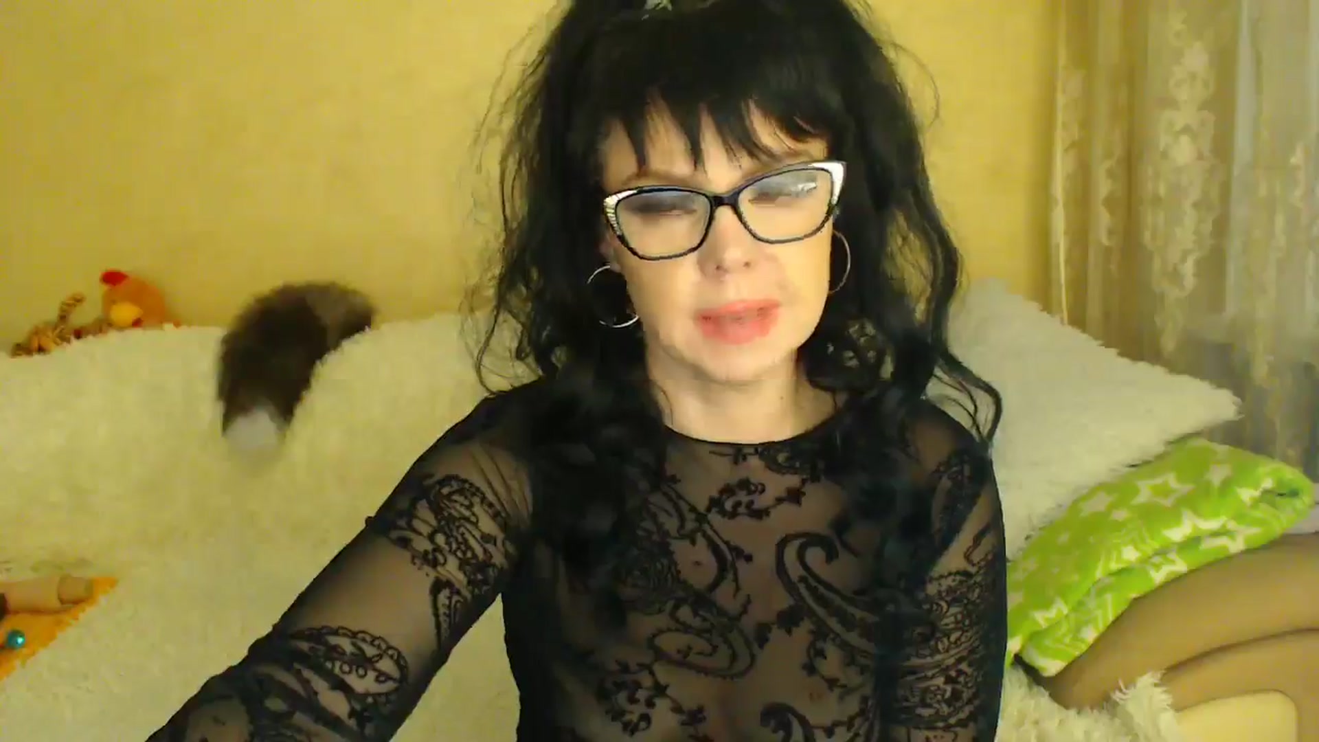 Gallery image thumbnail from WebcamSlutxx's myfreecams stream on, 01/01/2026, 18:45 image 18 of 20