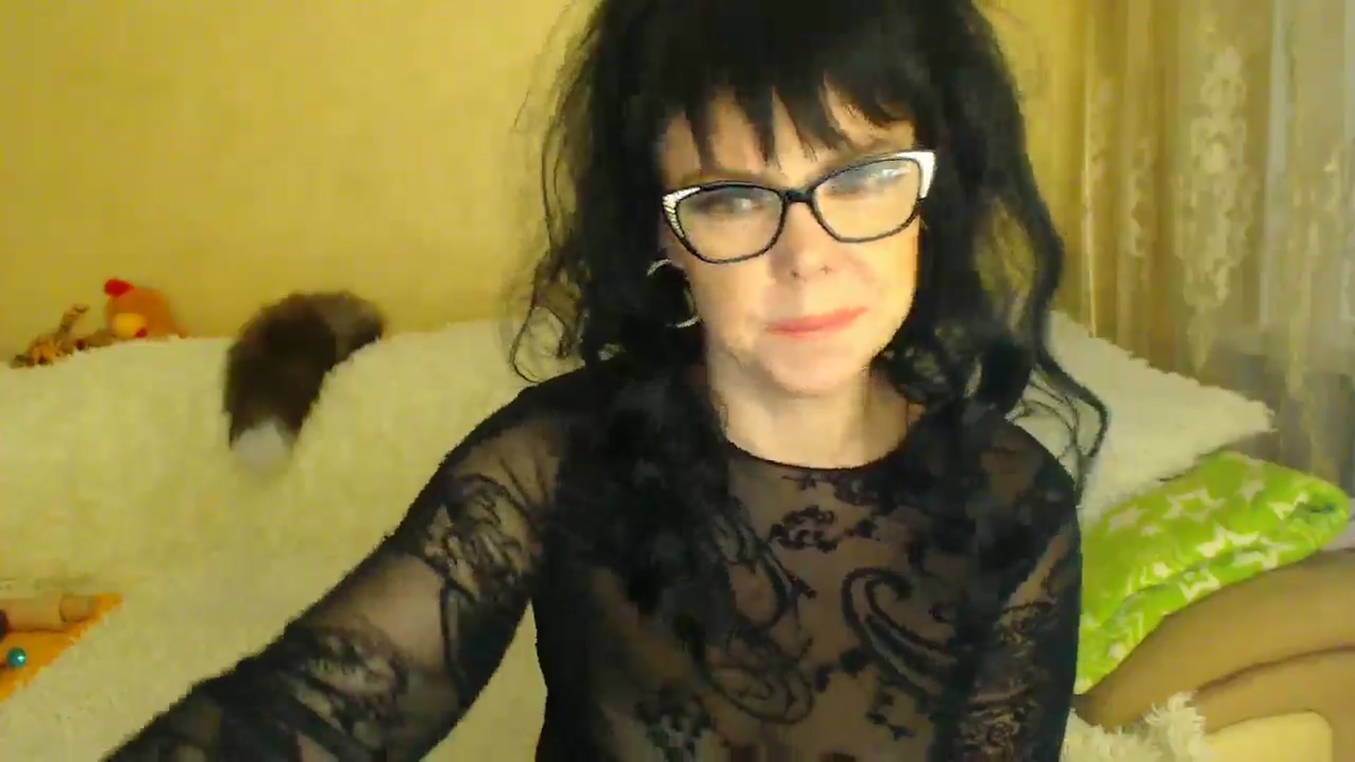 Gallery image thumbnail from WebcamSlutxx's myfreecams stream on, 01/01/2026, 18:45 image 14 of 20