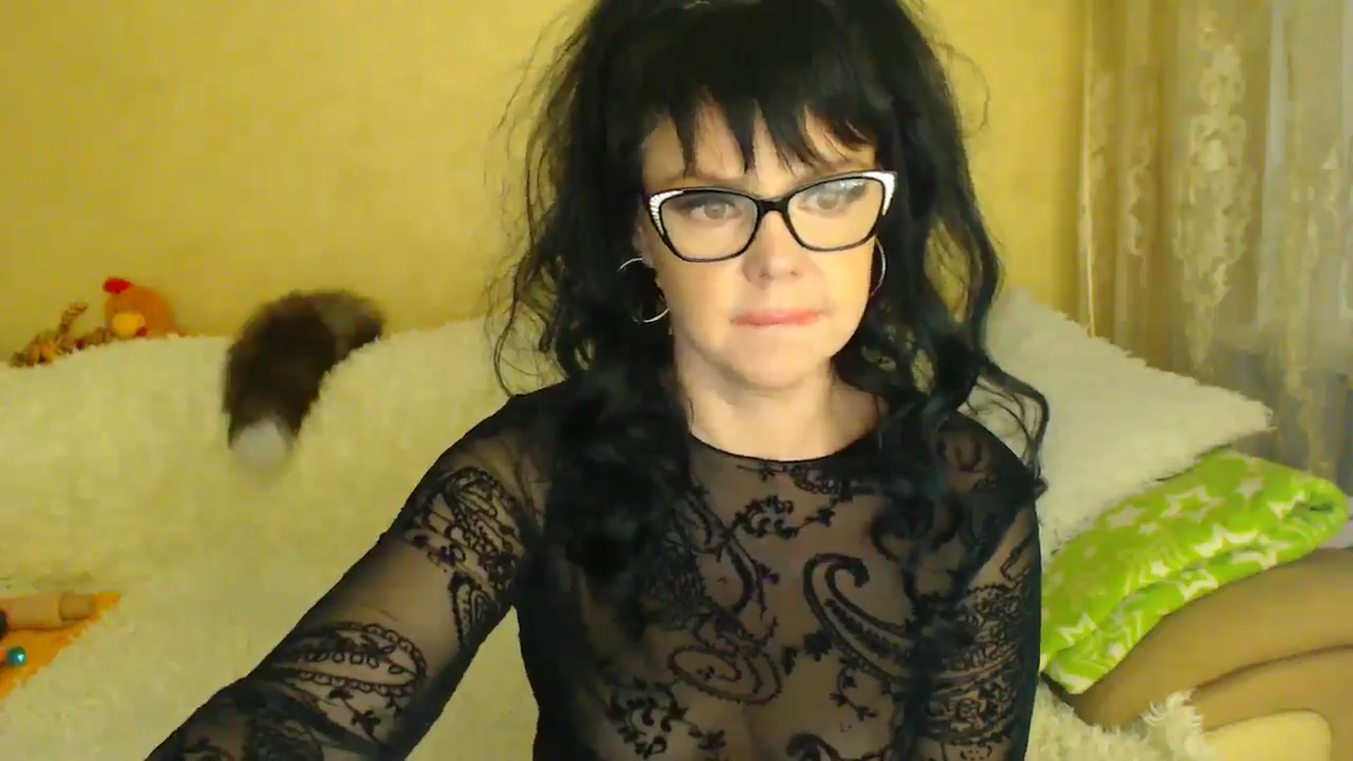 Gallery image thumbnail from WebcamSlutxx's myfreecams stream on, 01/01/2026, 18:45 image 16 of 20