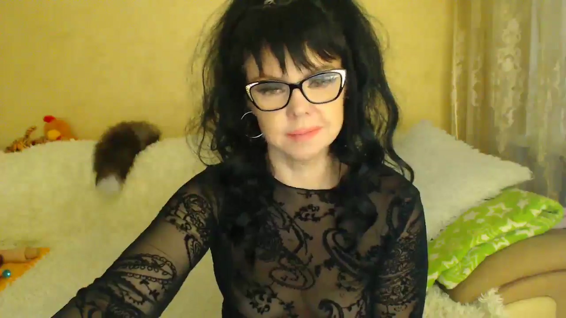 Gallery image thumbnail from WebcamSlutxx's myfreecams stream on, 01/01/2026, 18:45 image 12 of 20