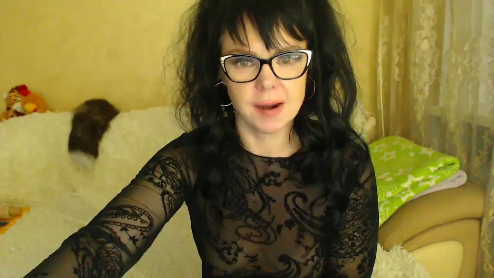 Gallery image thumbnail from WebcamSlutxx's myfreecams stream on, 01/01/2026, 22:33 image 16 of 20