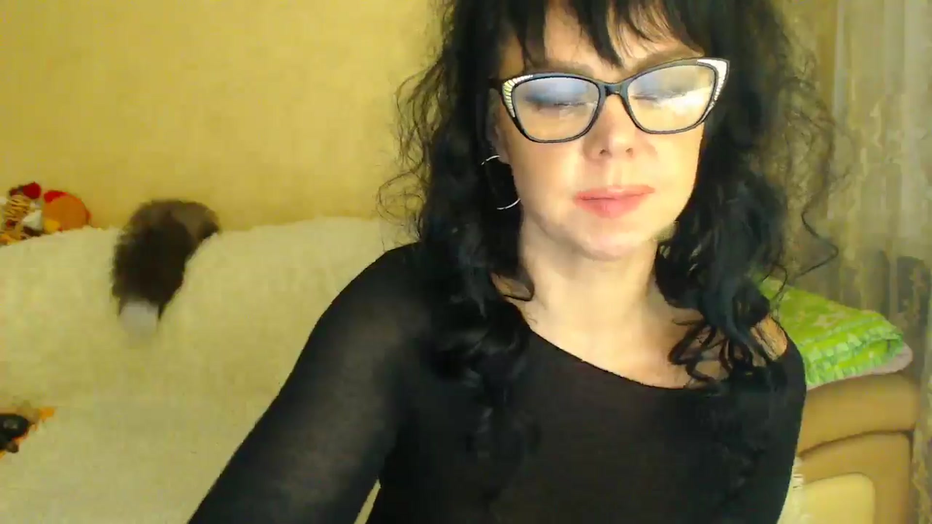 Gallery image thumbnail from WebcamSlutxx's myfreecams stream on, 01/02/2026, 19:10 image 18 of 20