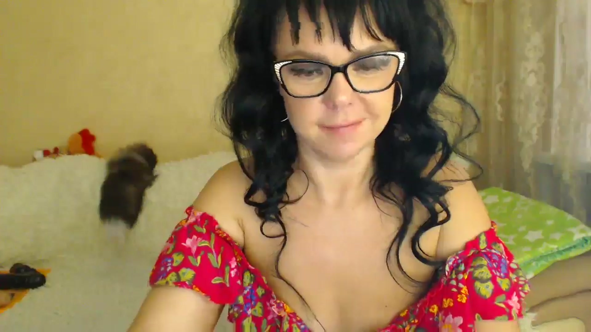 Gallery image thumbnail from WebcamSlutxx's myfreecams stream on, 04/26/2026, 11:40 image 9 of 20