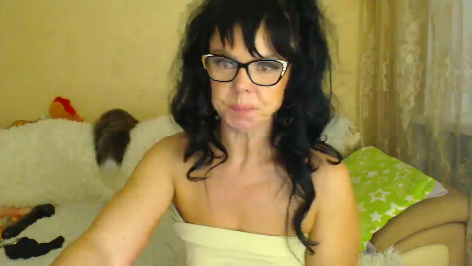 Gallery image thumbnail from WebcamSlutxx's myfreecams stream on, 05/10/2026, 14:38 image 19 of 20