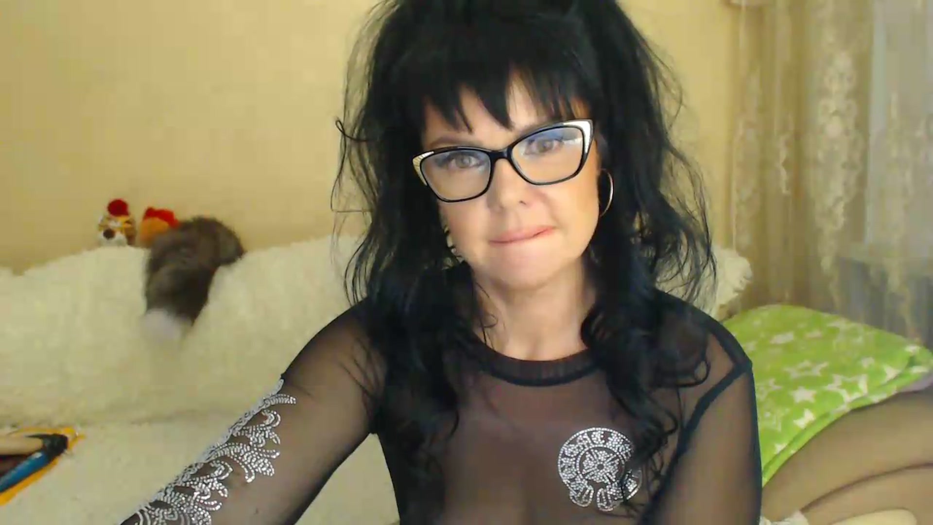 Gallery image thumbnail from WebcamSlutxx's myfreecams stream on, 08/18/2026, 16:35 image 13 of 20
