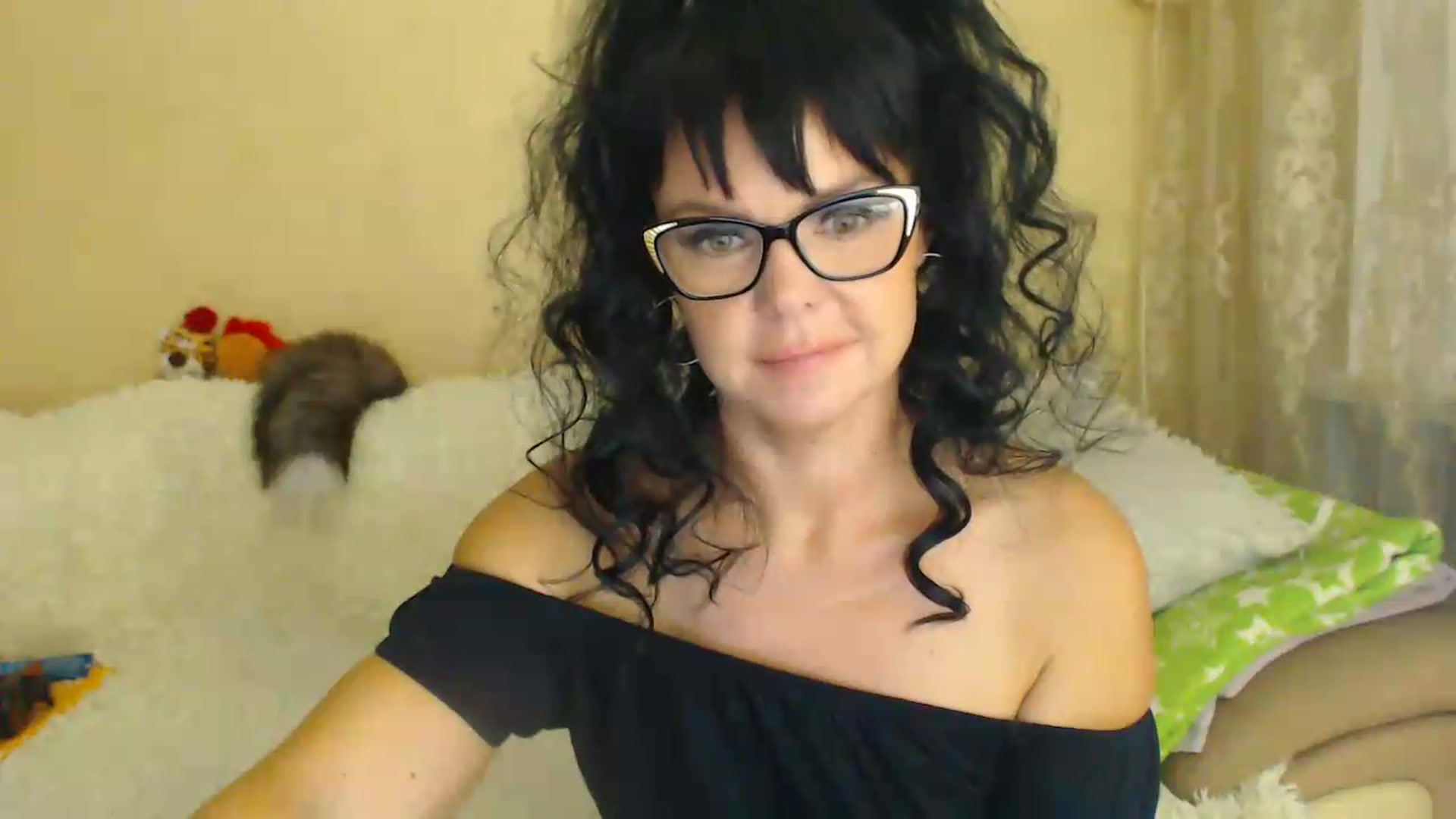 Gallery image thumbnail from WebcamSlutxx's myfreecams stream on, 08/19/2026, 11:44 image 13 of 20