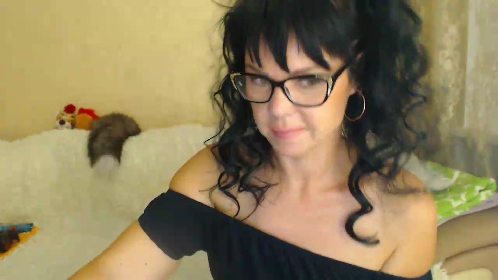 Gallery image thumbnail from WebcamSlutxx's myfreecams stream on, 08/19/2026, 12:06 image 11 of 20