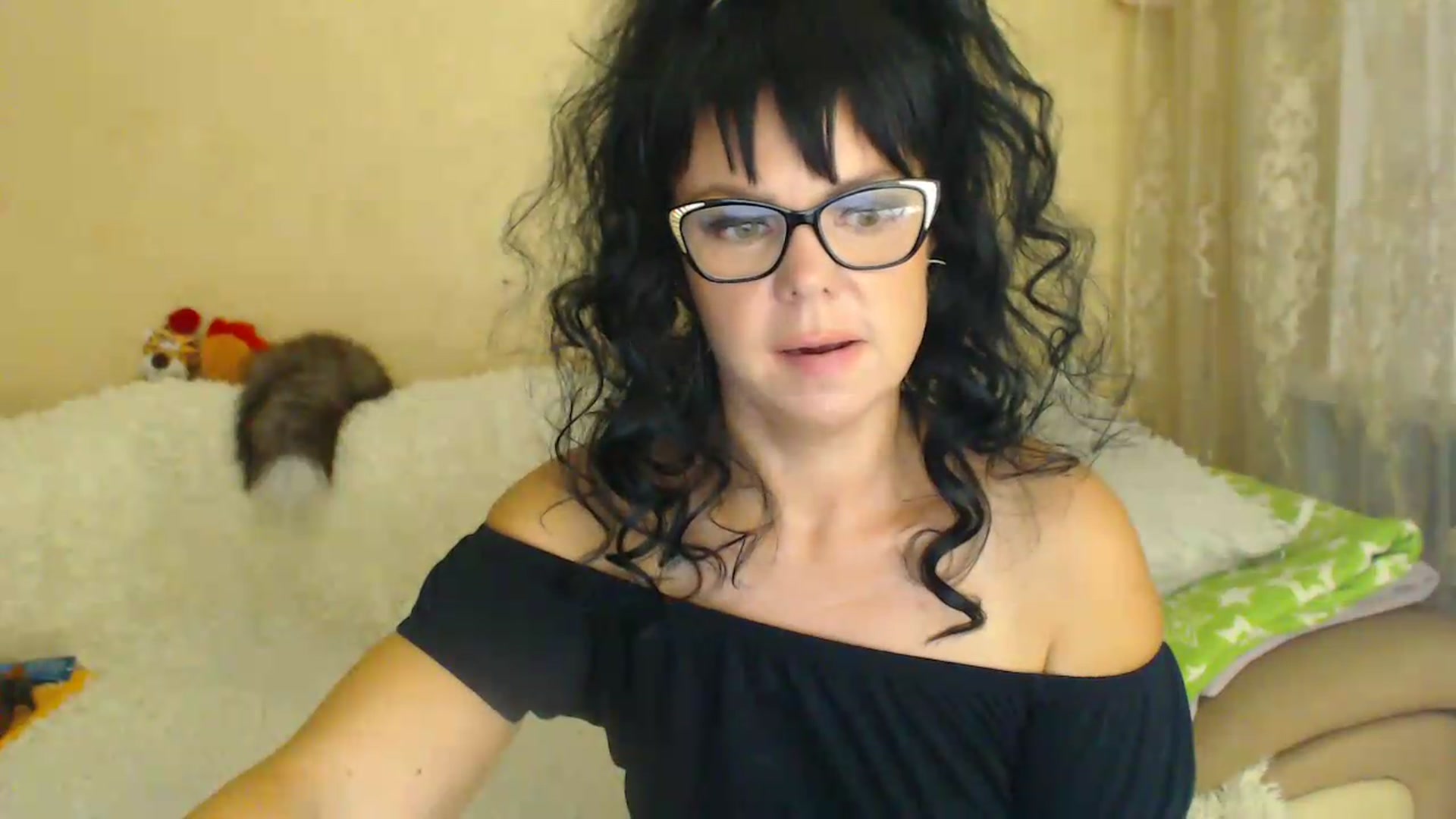Gallery image thumbnail from WebcamSlutxx's myfreecams stream on, 08/19/2026, 12:06 image 4 of 20