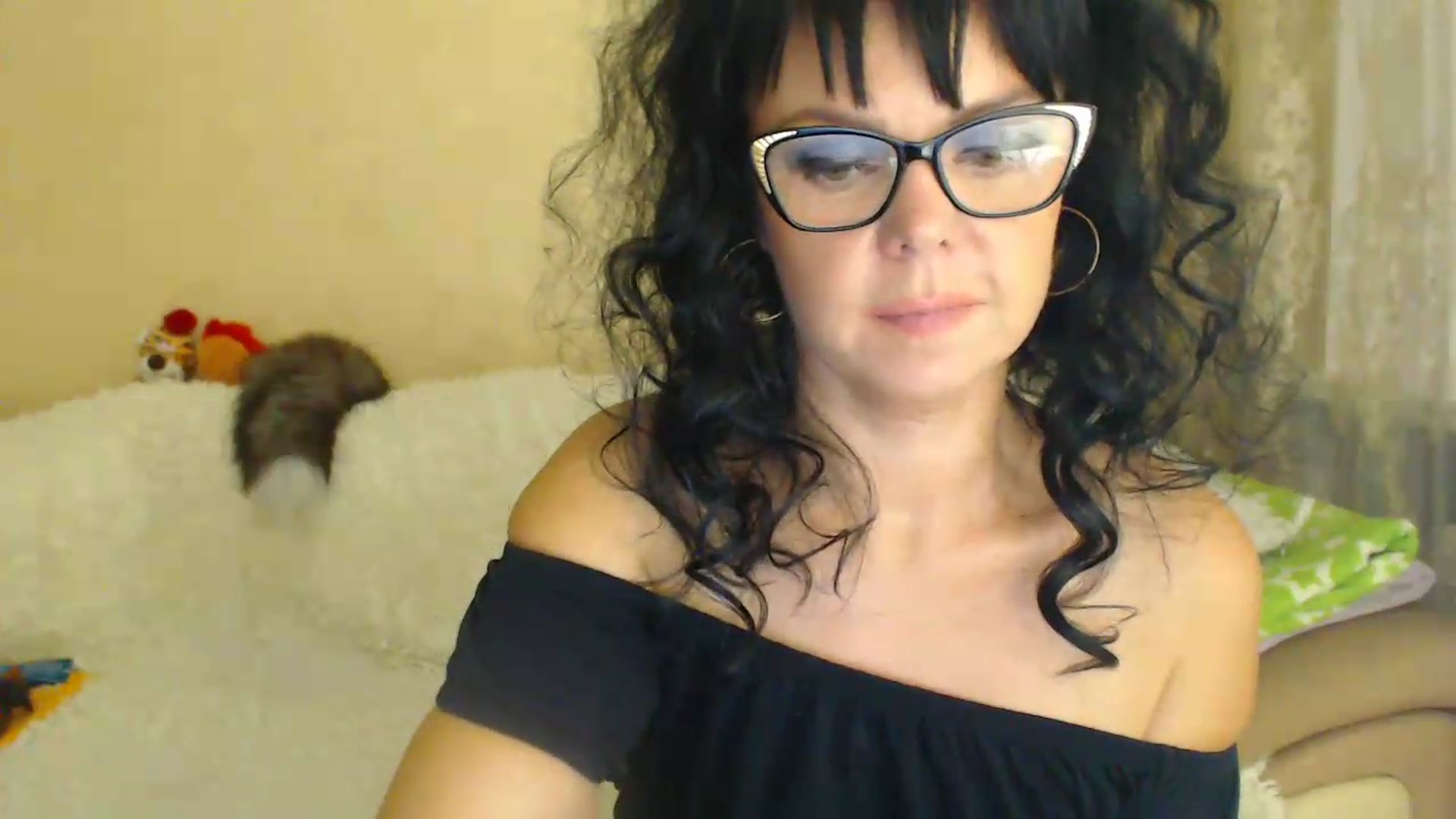 Gallery image thumbnail from WebcamSlutxx's myfreecams stream on, 08/19/2026, 12:06 image 20 of 20