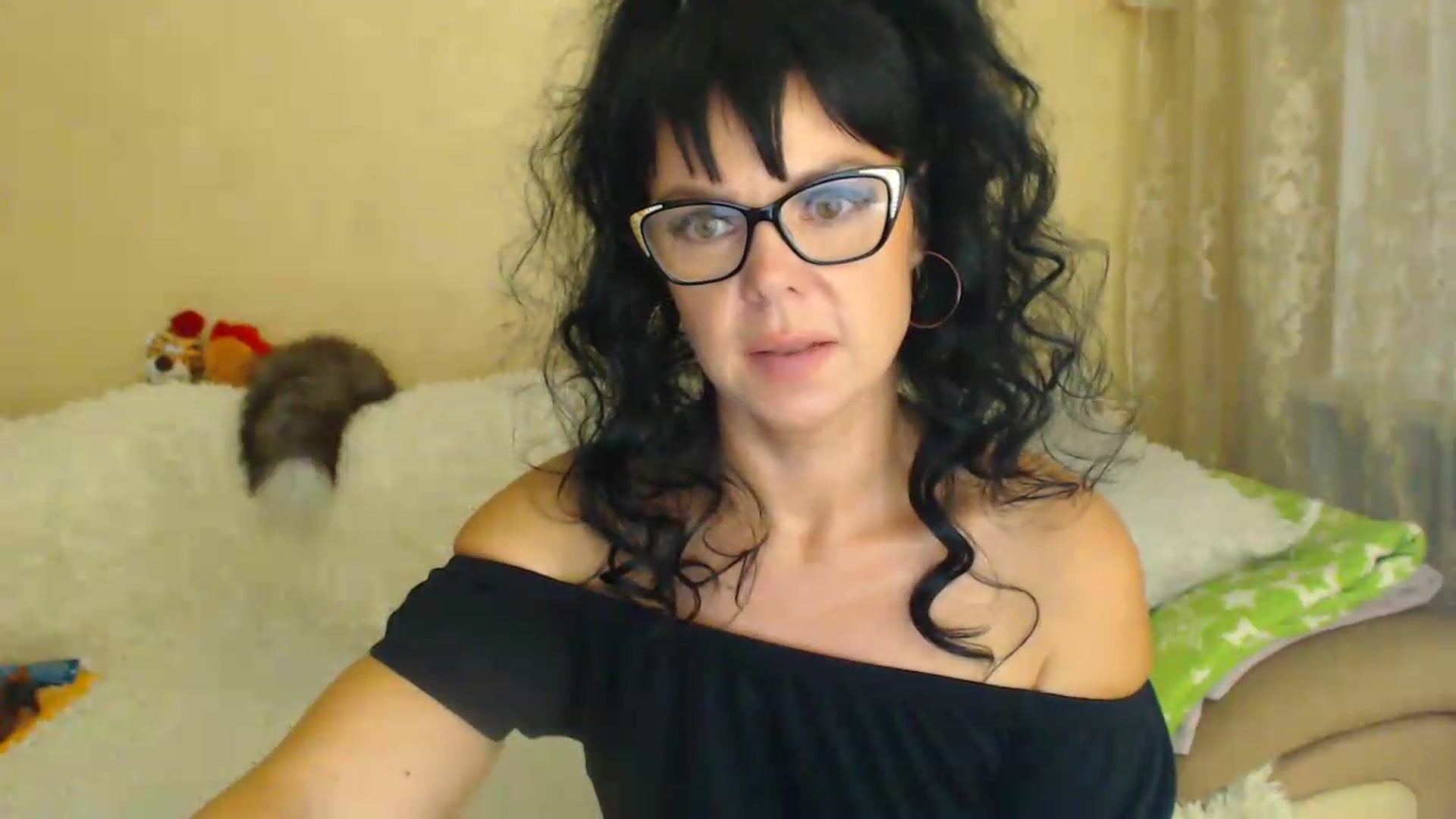 Gallery image thumbnail from WebcamSlutxx's myfreecams stream on, 08/19/2026, 13:06 image 15 of 20