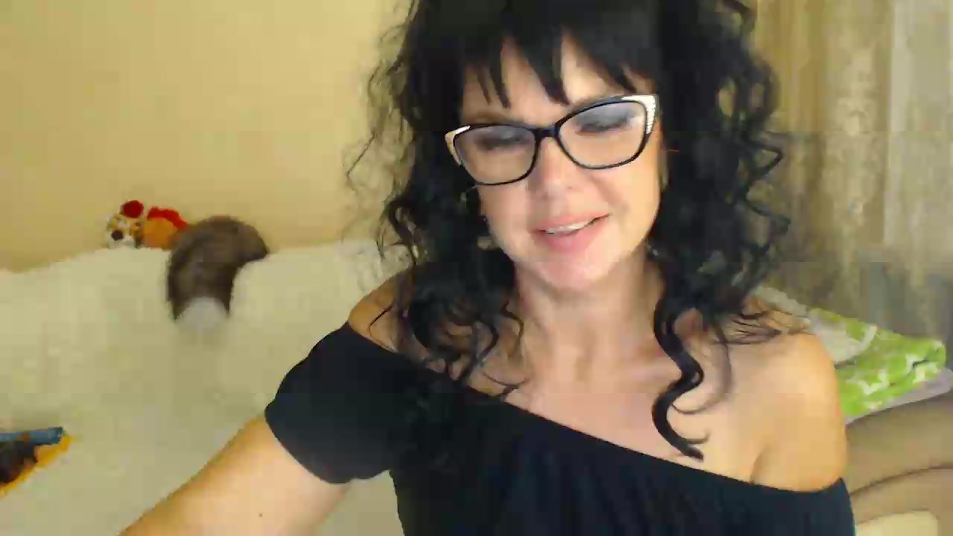 Gallery image thumbnail from WebcamSlutxx's myfreecams stream on, 08/19/2026, 13:06 image 1 of 20