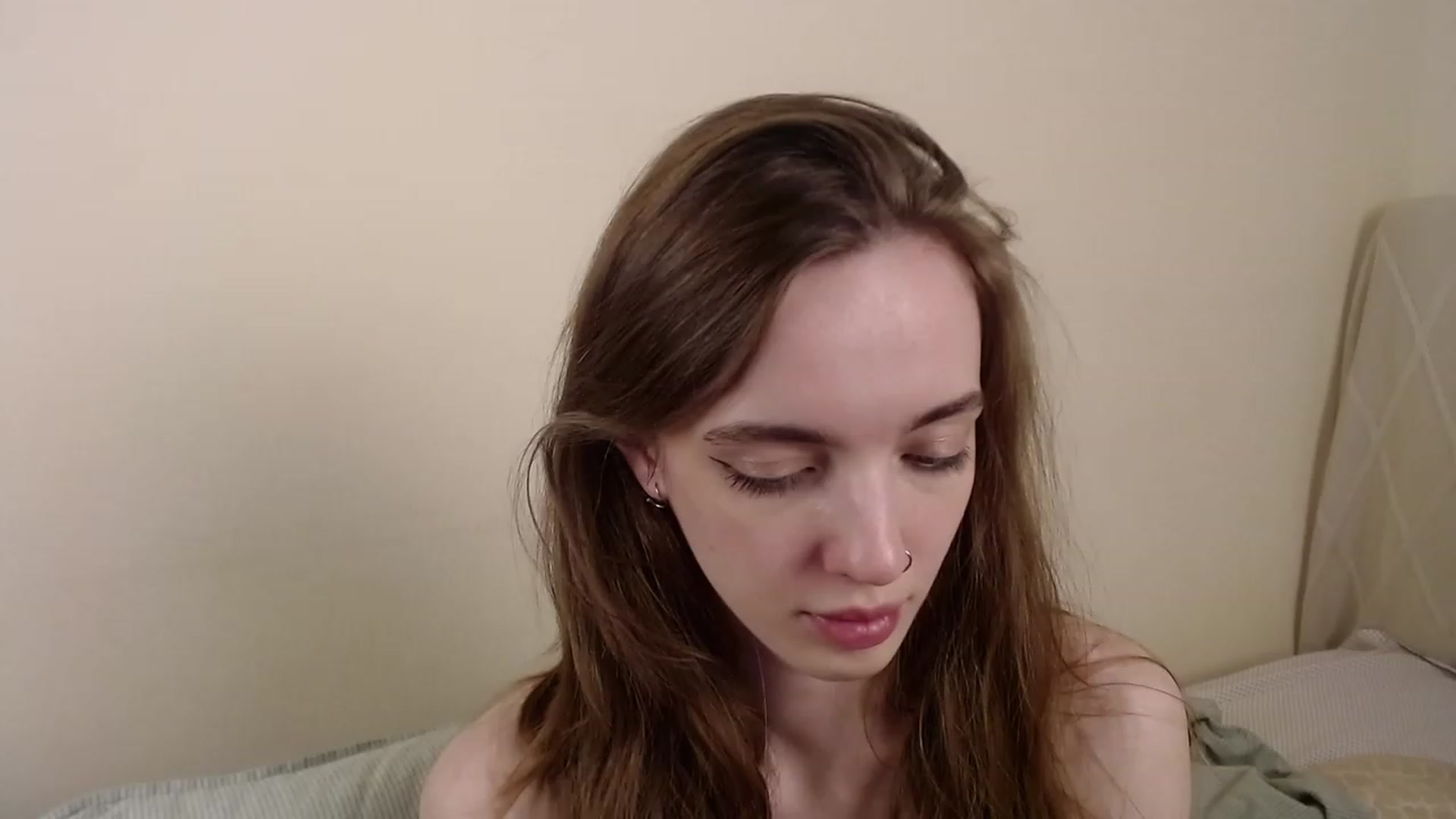 Gallery image thumbnail from Weeissy's myfreecams stream on, 11/15/2022, 21:53 image 6 of 20