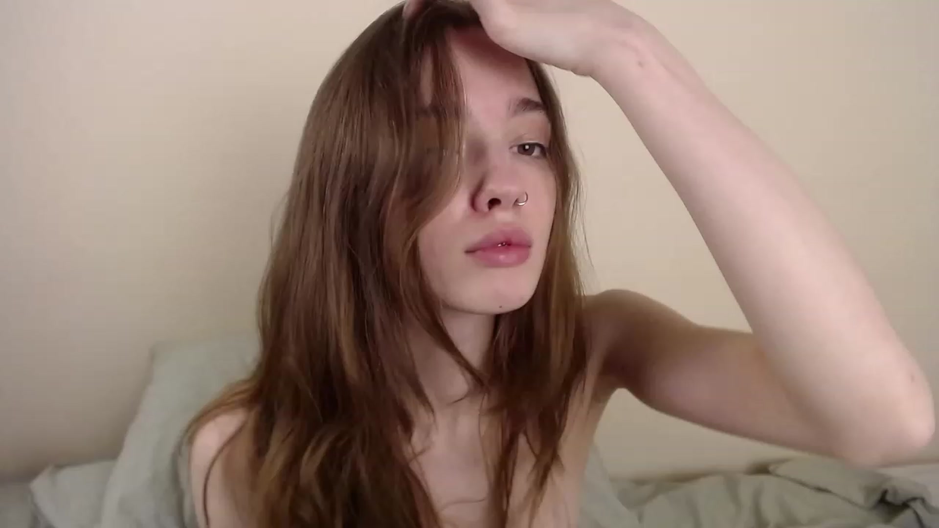 Gallery image thumbnail from Weeissy's myfreecams stream on, 11/15/2022, 23:12 image 6 of 20