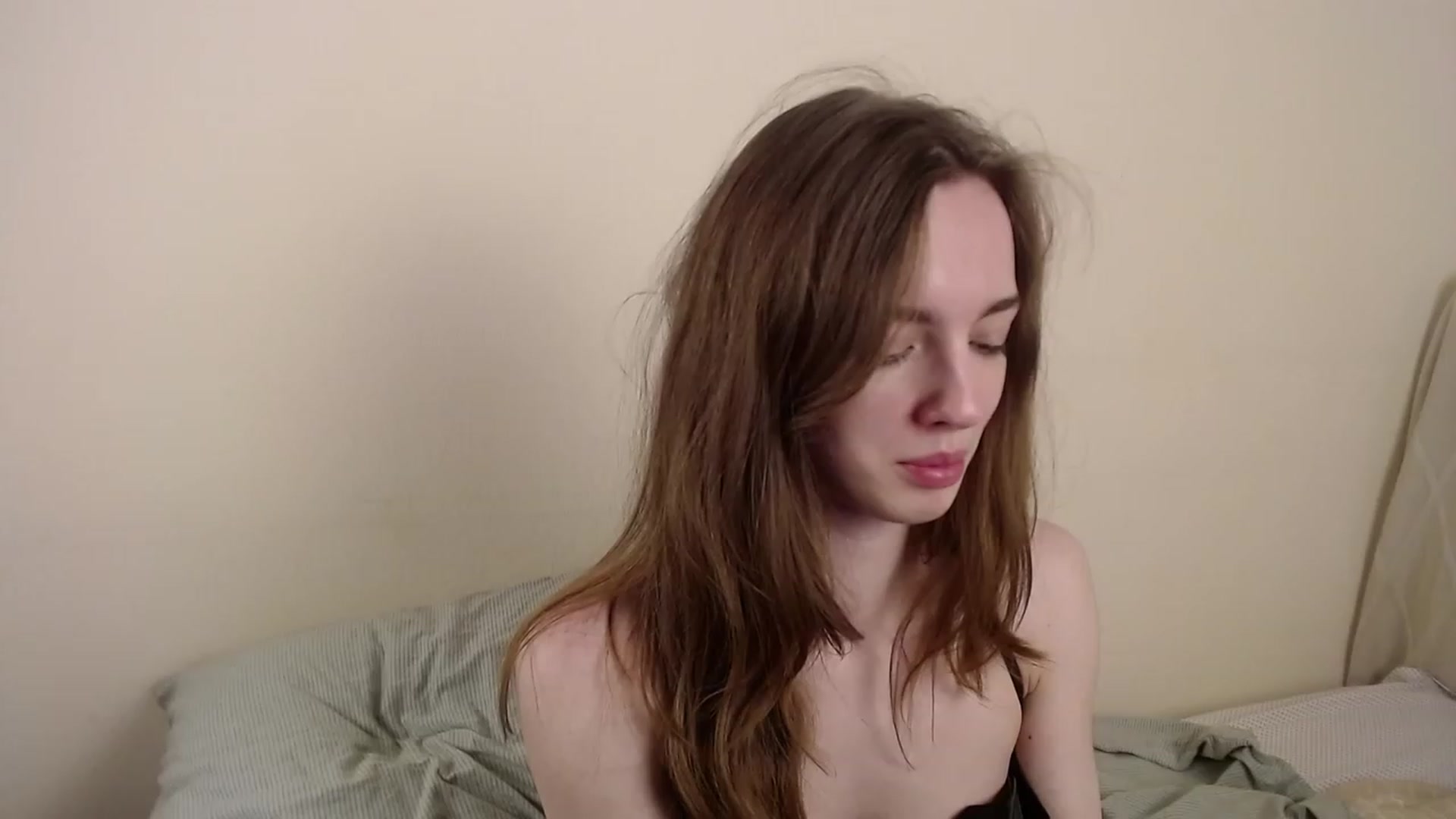 Gallery image thumbnail from Weeissy's myfreecams stream on, 11/15/2022, 23:12 image 9 of 20