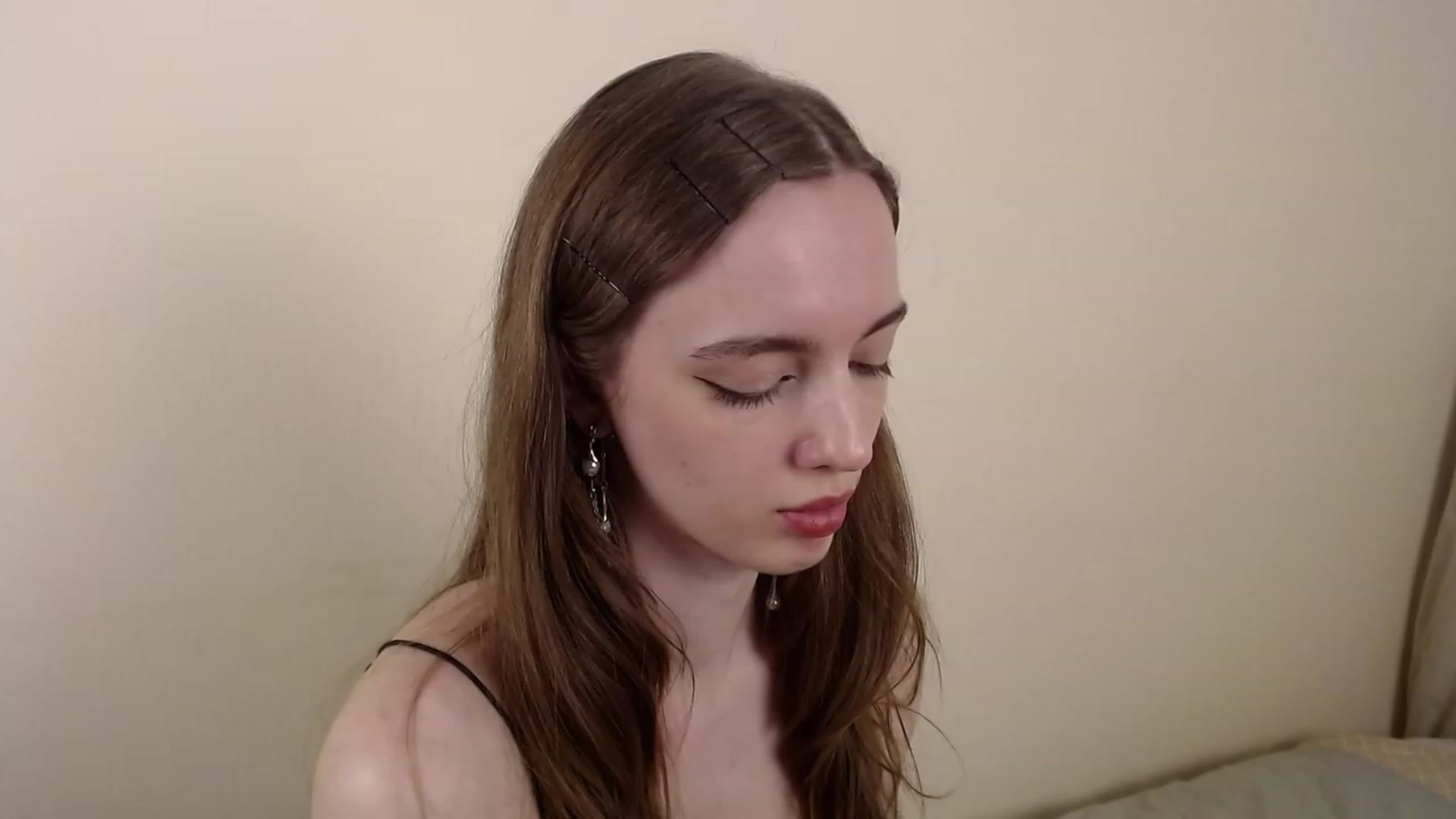 Gallery image thumbnail from Weeissy's myfreecams stream on, 11/17/2022, 02:39 image 15 of 20
