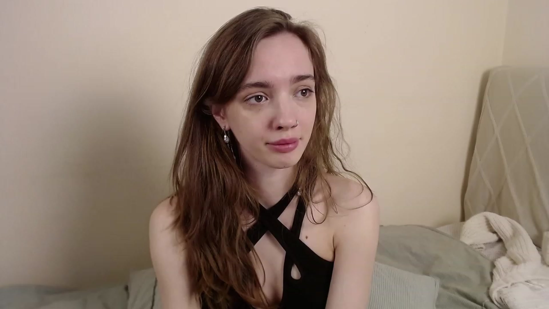 Gallery image thumbnail from Weeissy's myfreecams stream on, 11/21/2022, 23:05 image 11 of 20