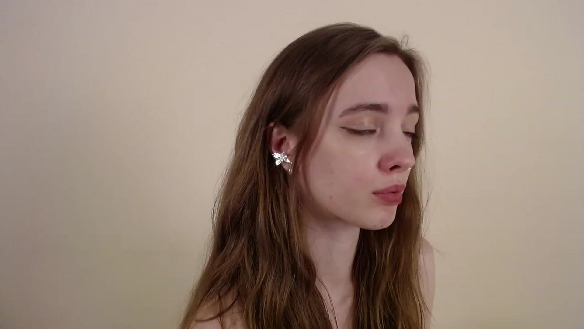 Gallery image thumbnail from Weeissy's myfreecams stream on, 11/28/2022, 23:03 image 17 of 20