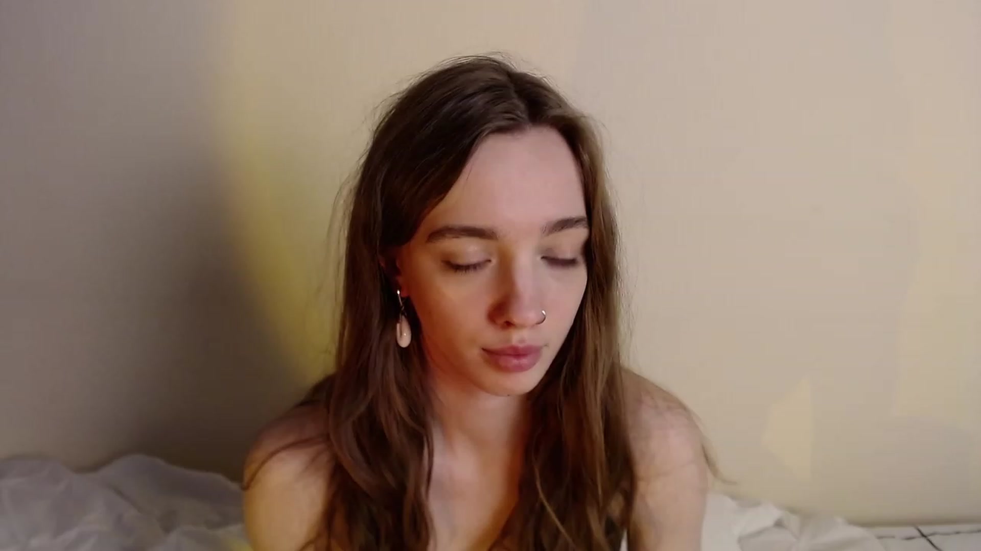 Gallery image thumbnail from Weeissy's myfreecams stream on, 11/30/2022, 22:53 image 16 of 20