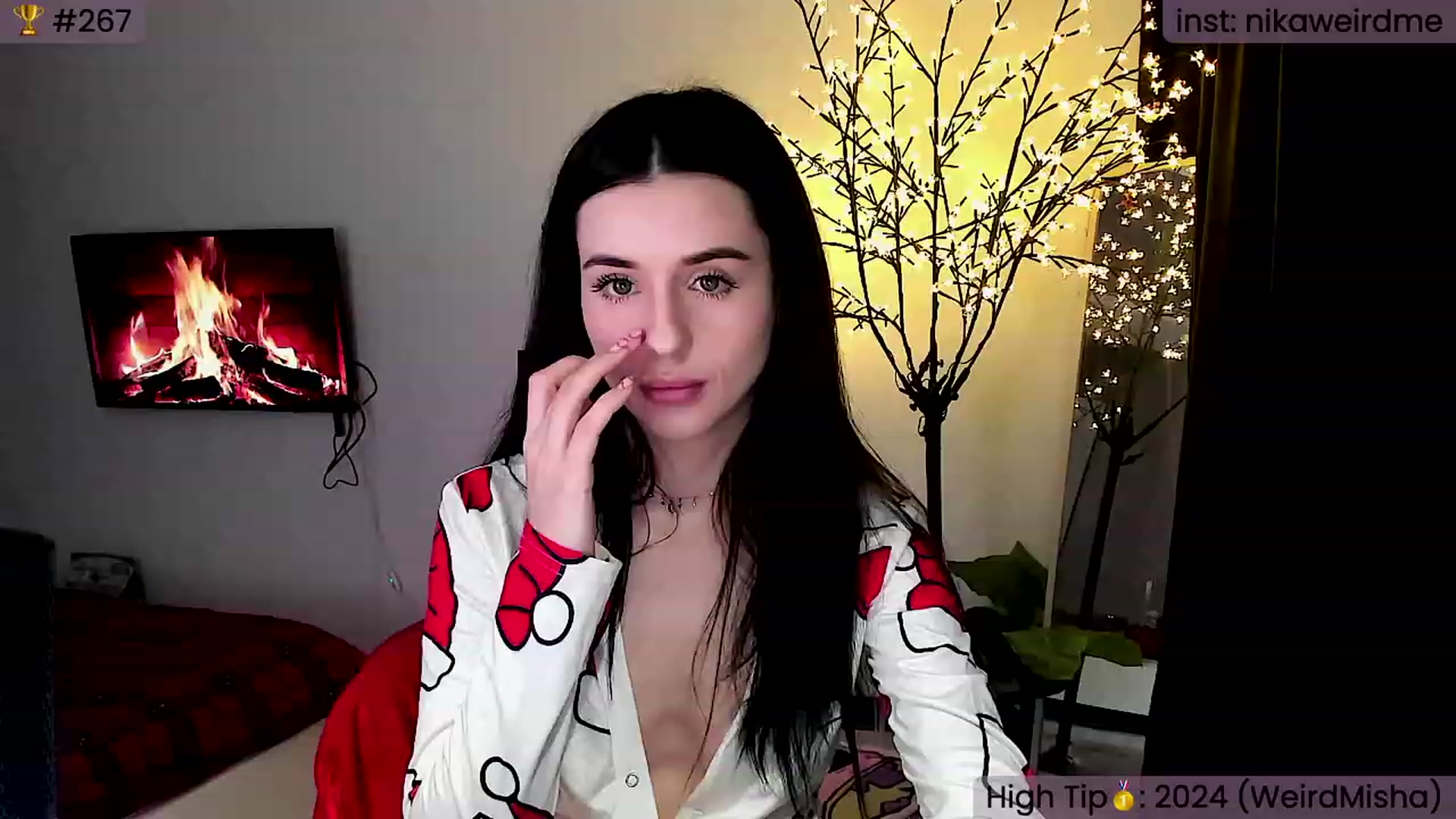 Gallery image thumbnail from WeirdMe's myfreecams stream on, 12/09/2023, 15:42 image 2 of 20