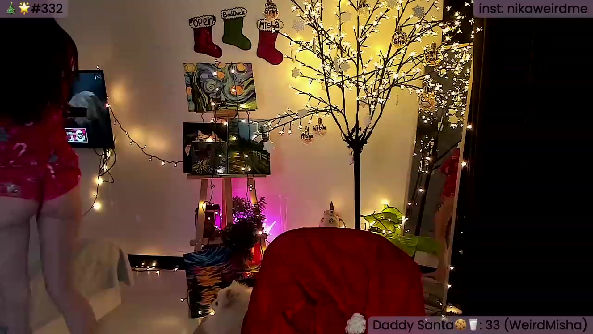 Gallery image thumbnail from WeirdMe's myfreecams stream on, 12/14/2023, 14:53 image 4 of 20
