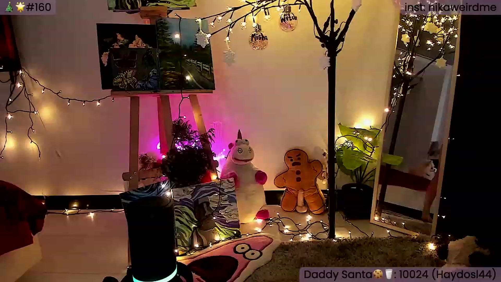 Gallery image thumbnail from WeirdMe's myfreecams stream on, 12/17/2023, 12:47 image 3 of 20