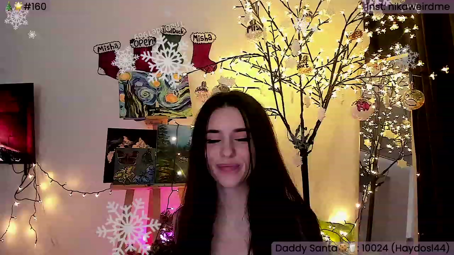 Gallery image thumbnail from WeirdMe's myfreecams stream on, 12/17/2023, 12:47 image 14 of 20