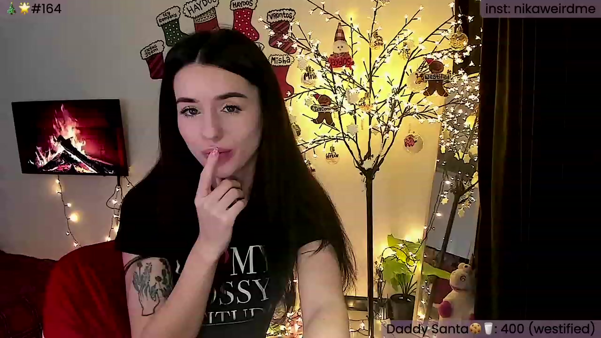 Gallery image thumbnail from WeirdMe's myfreecams stream on, 12/20/2023, 10:01 image 5 of 20
