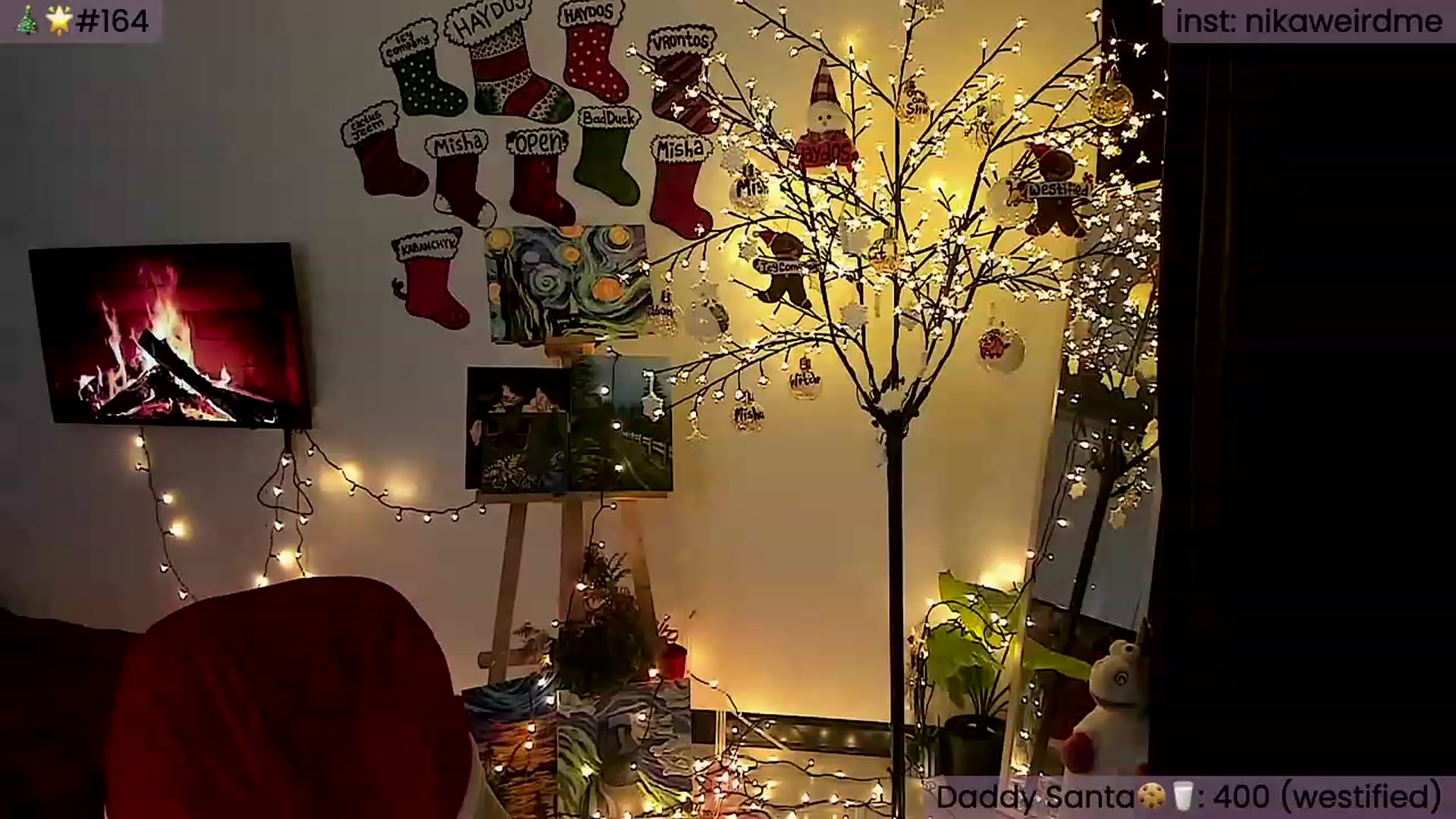 Gallery image thumbnail from WeirdMe's myfreecams stream on, 12/20/2023, 10:01 image 4 of 20