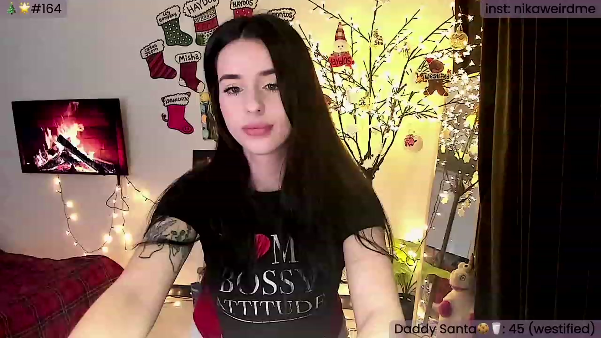 Gallery image thumbnail from WeirdMe's myfreecams stream on, 12/20/2023, 10:01 image 3 of 20