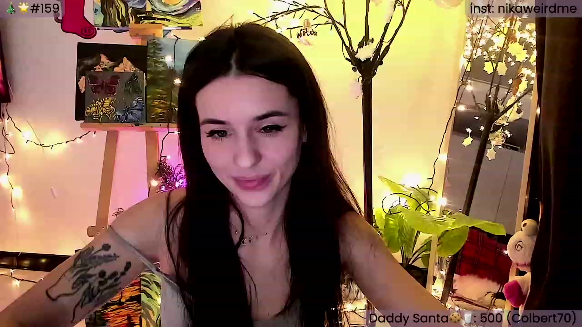 Gallery image thumbnail from WeirdMe's myfreecams stream on, 12/20/2023, 16:43 image 5 of 20