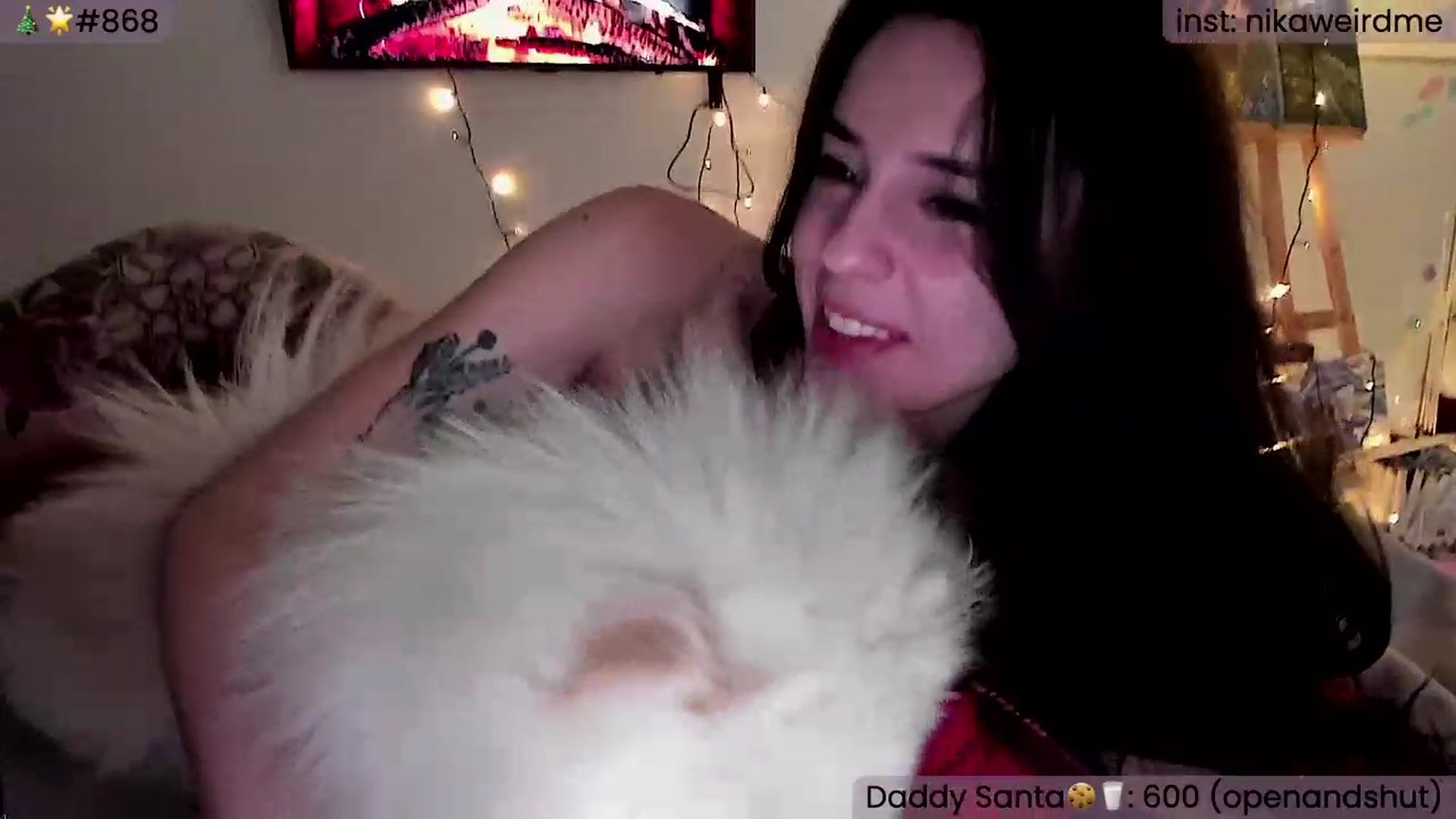 Gallery image thumbnail from WeirdMe's myfreecams stream on, 01/06/2024, 19:45 image 18 of 20
