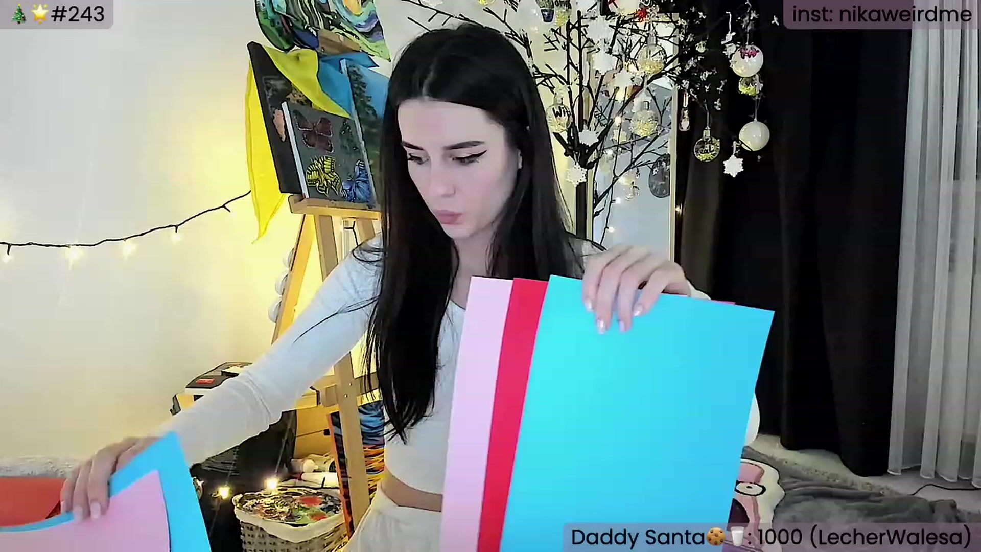 Gallery image thumbnail from WeirdMe's myfreecams stream on, 01/27/2024, 16:26 image 5 of 20